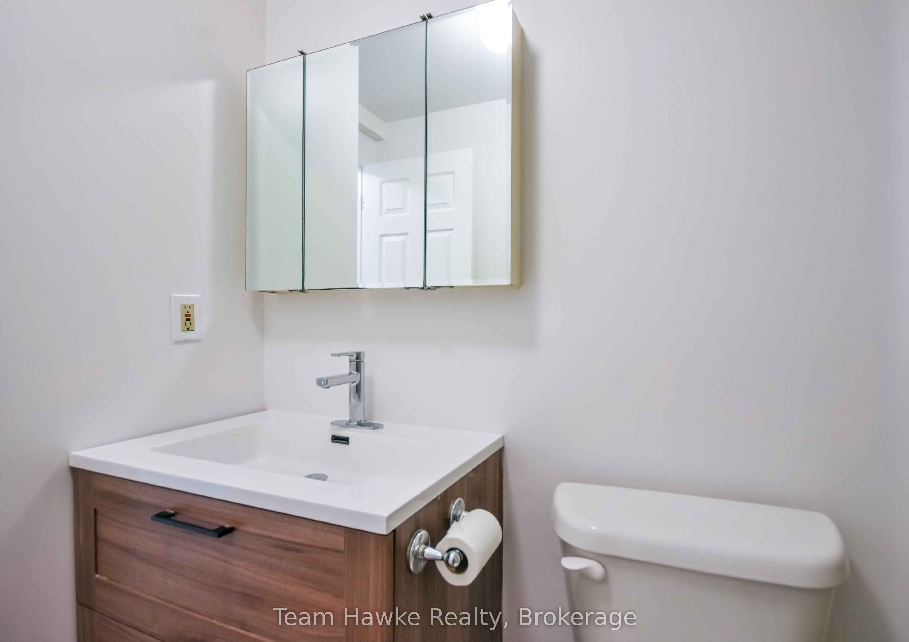 157 Church Street 15 Property Photo 29
