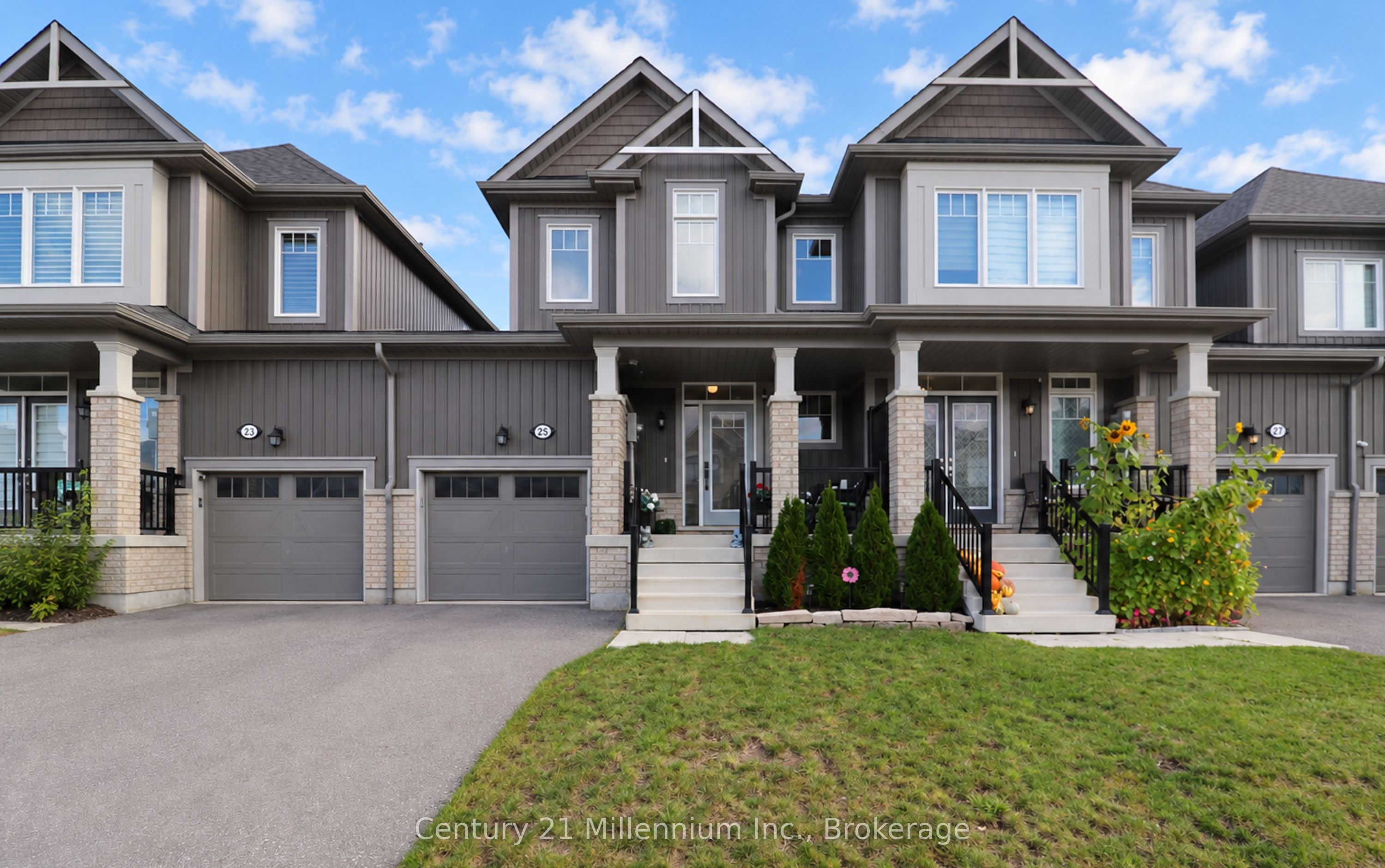 25 Kirby Avenue Property Photo 1