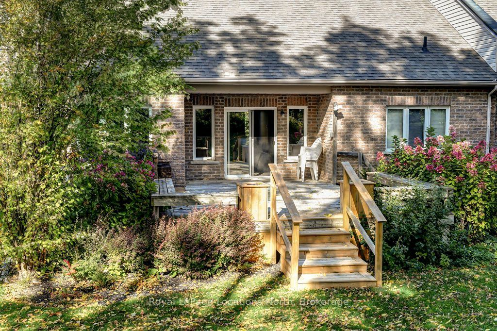 52 Thomas Drive Property Photo 3