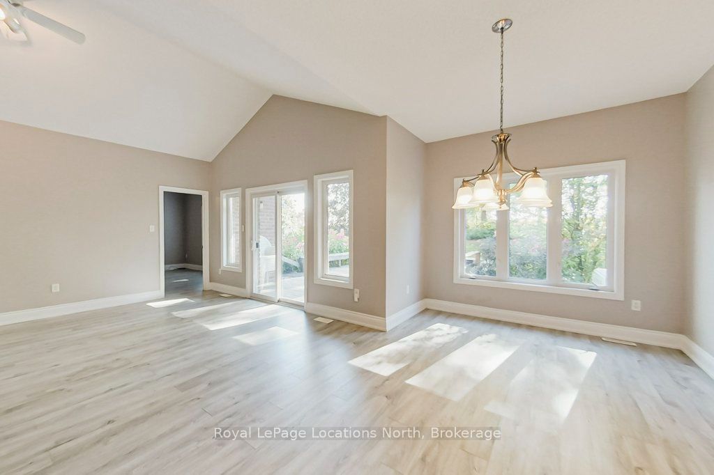 52 Thomas Drive Property Photo 17