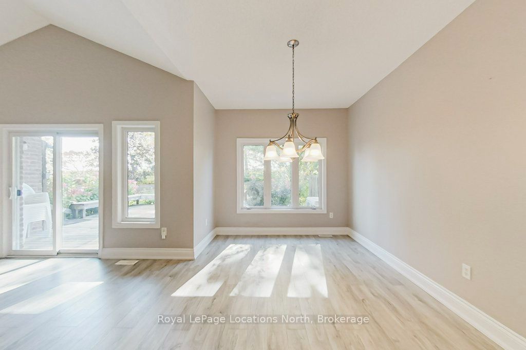 52 Thomas Drive Property Photo 18