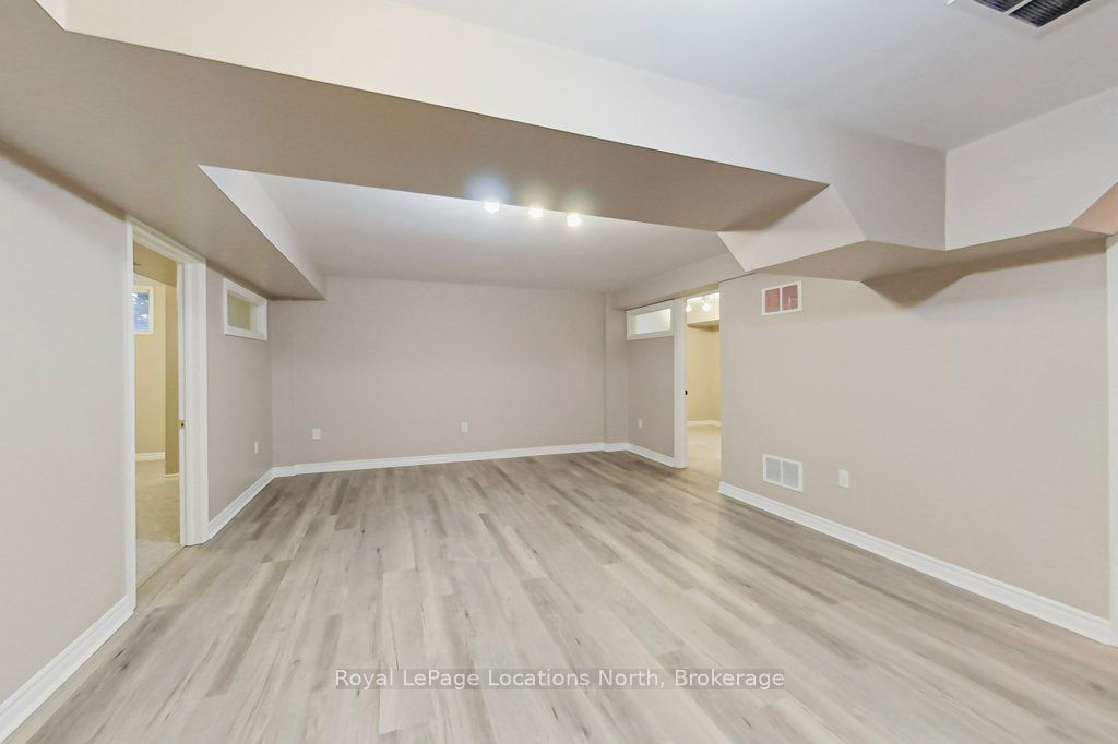 52 Thomas Drive Property Photo 35