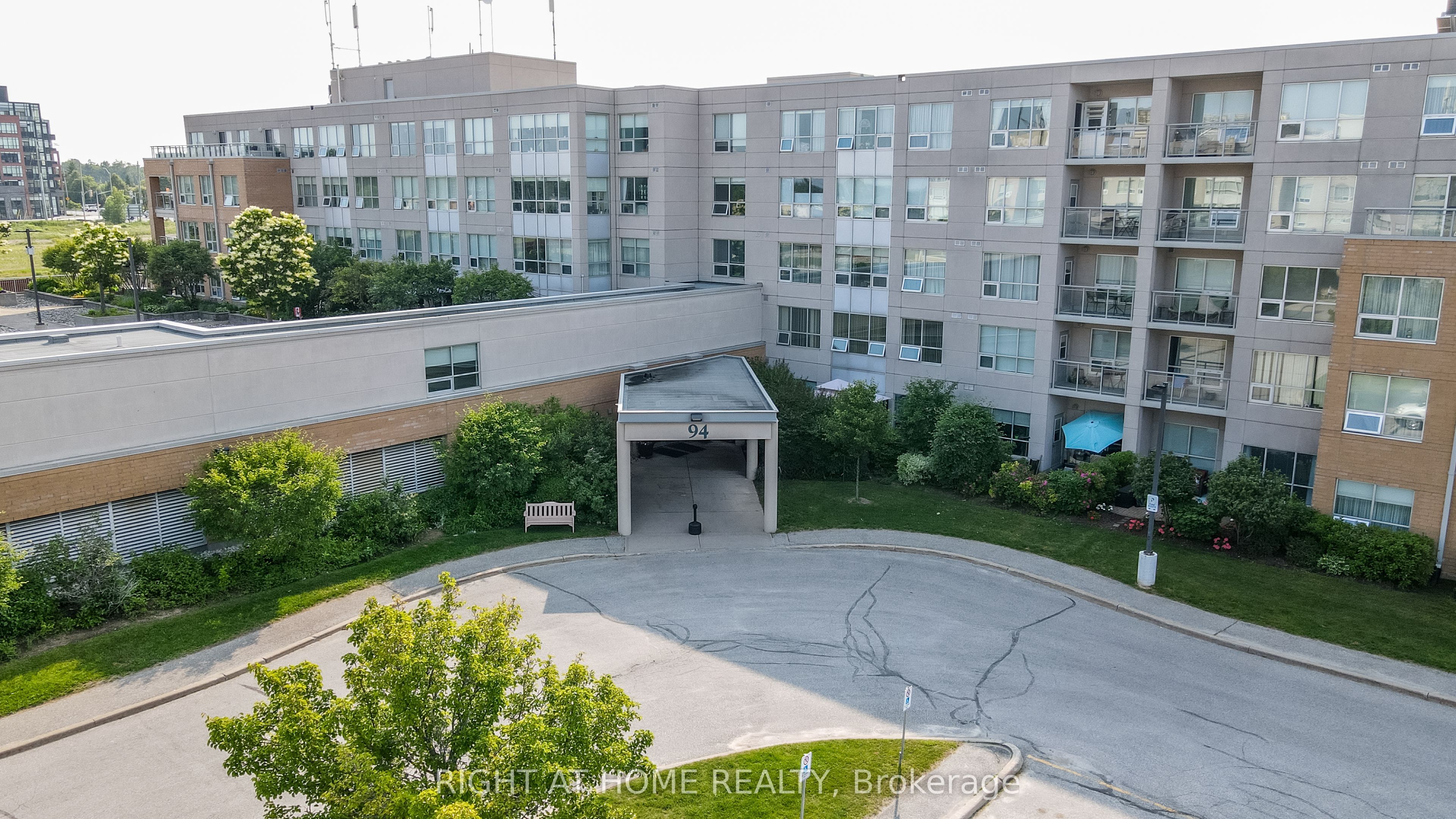90 Dean Avenue 203 Property Photo 1