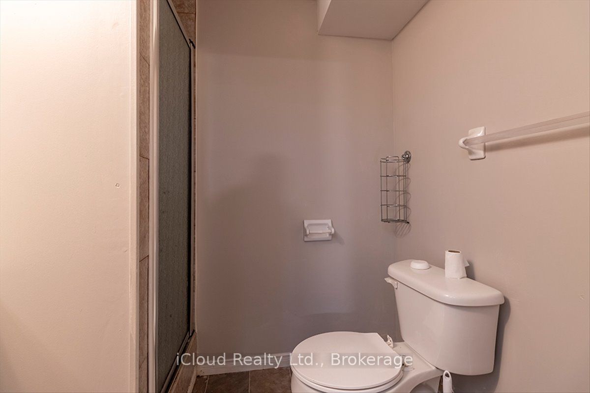184 Madelaine Drive Property Photo 20