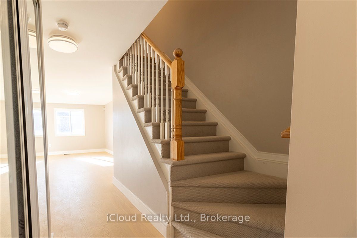 184 Madelaine Drive Property Photo 27