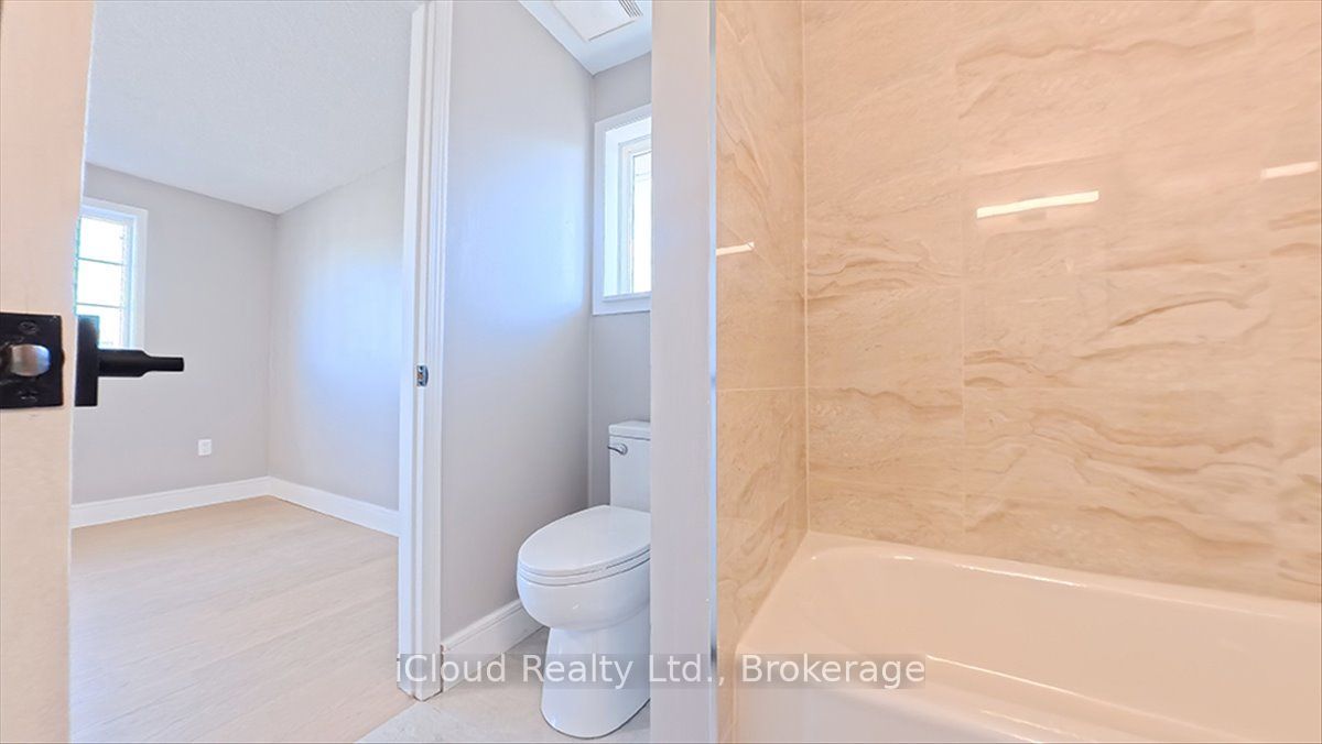 184 Madelaine Drive Property Photo 35