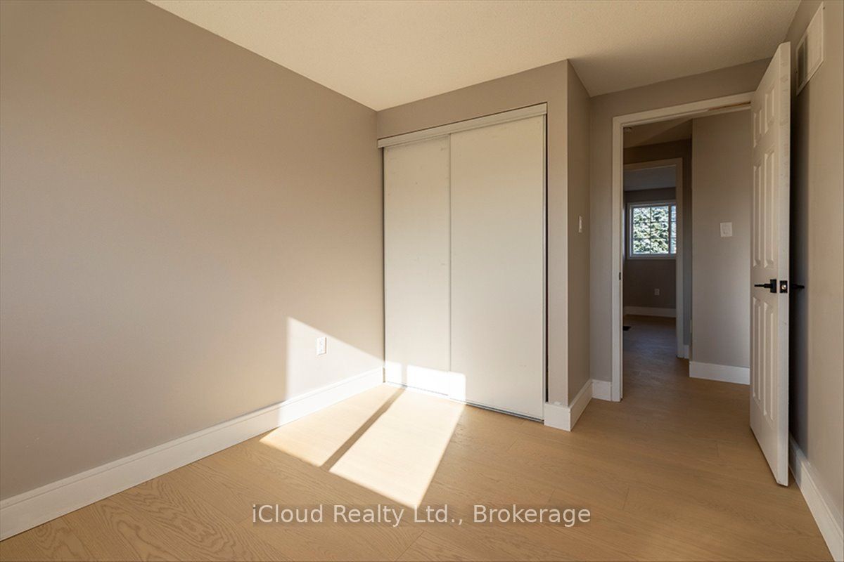 184 Madelaine Drive Property Photo 40