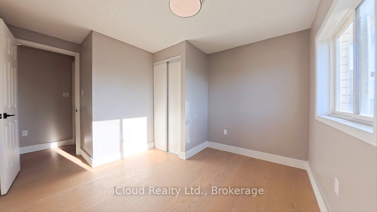 184 Madelaine Drive Property Photo 43