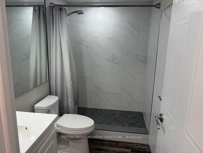 75 Ellen Street 1105 Property Photo 12