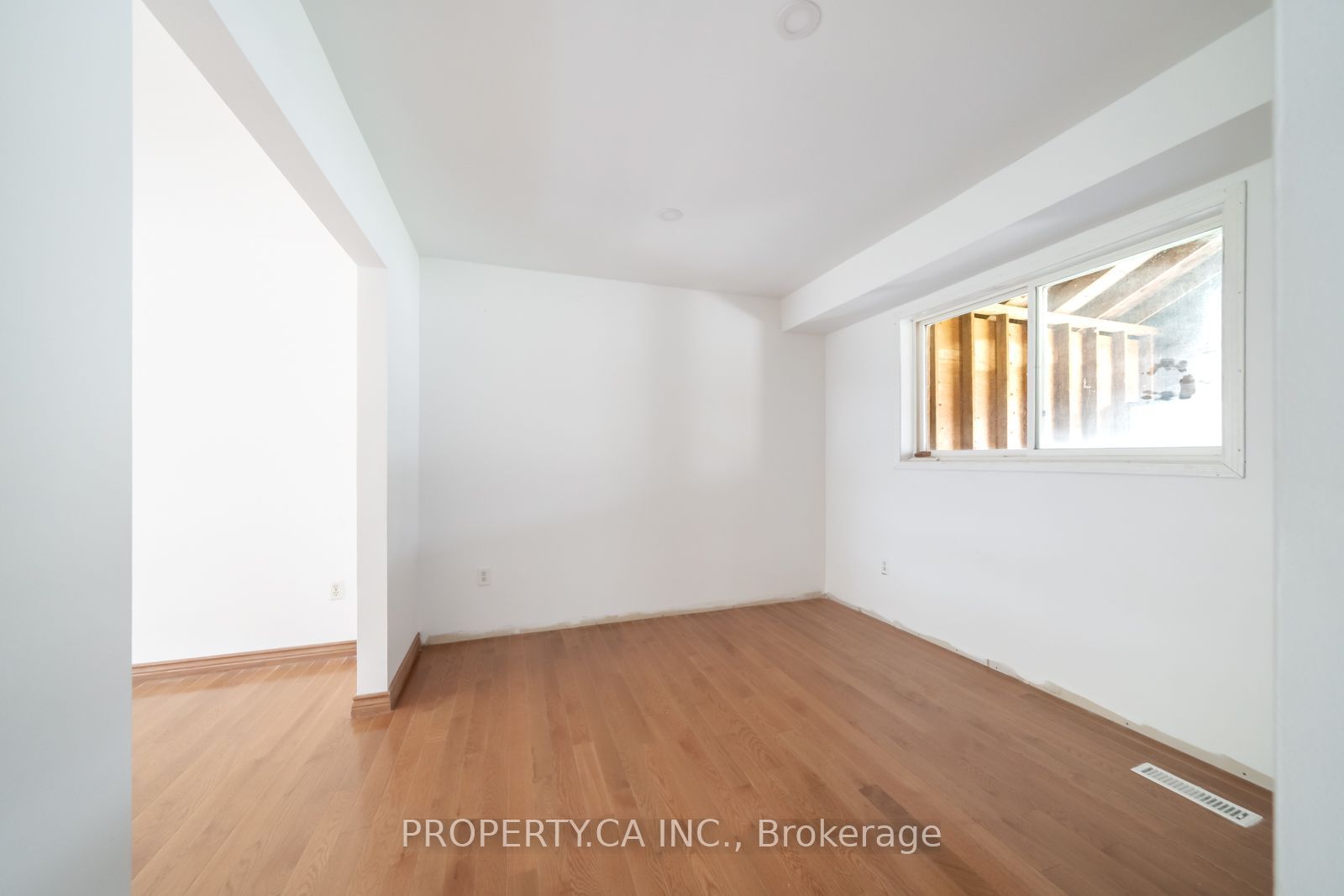 51 Leggott Avenue Property Photo 7