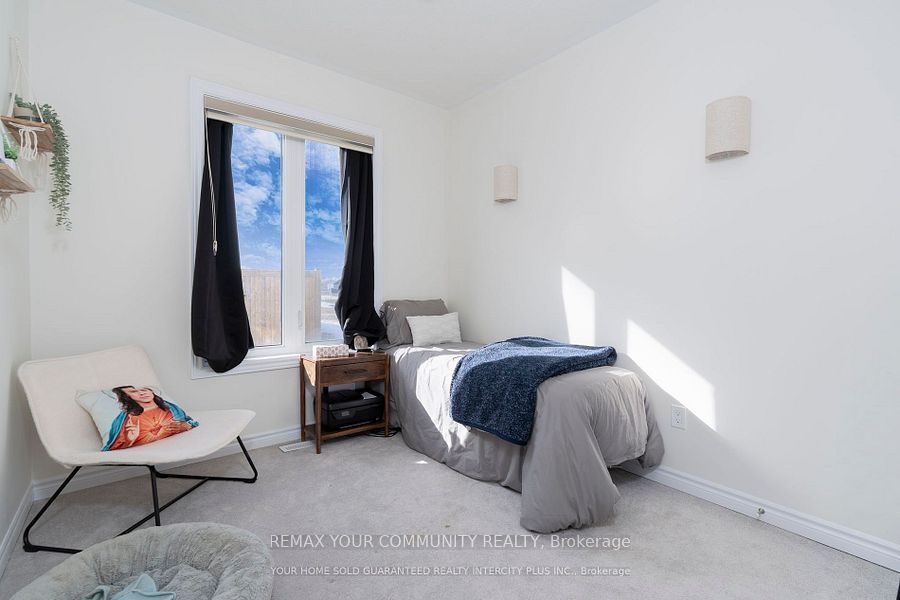 15 Valleybrook Road Property Photo 11