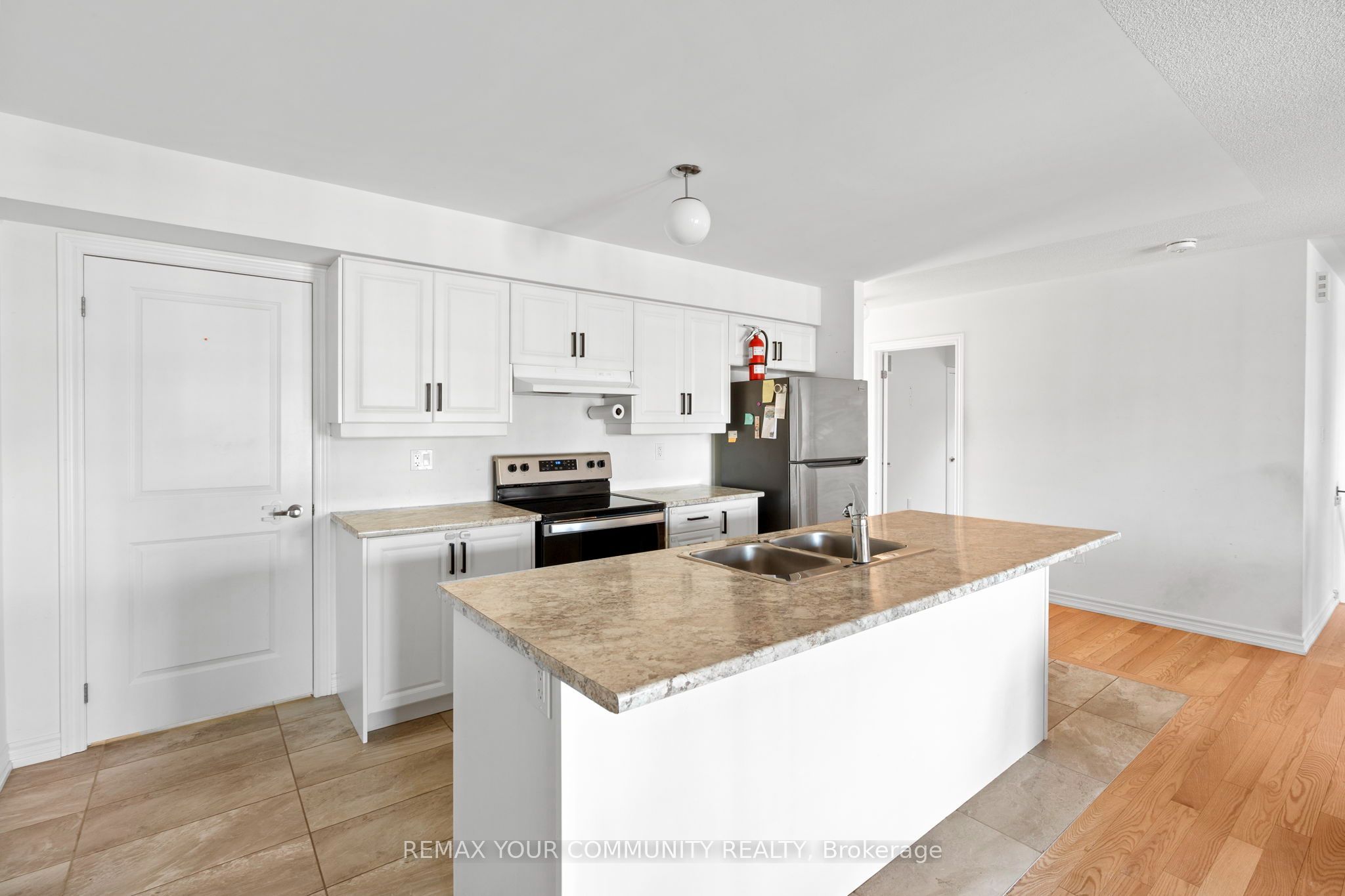 15 Valleybrook Road Property Photo 19