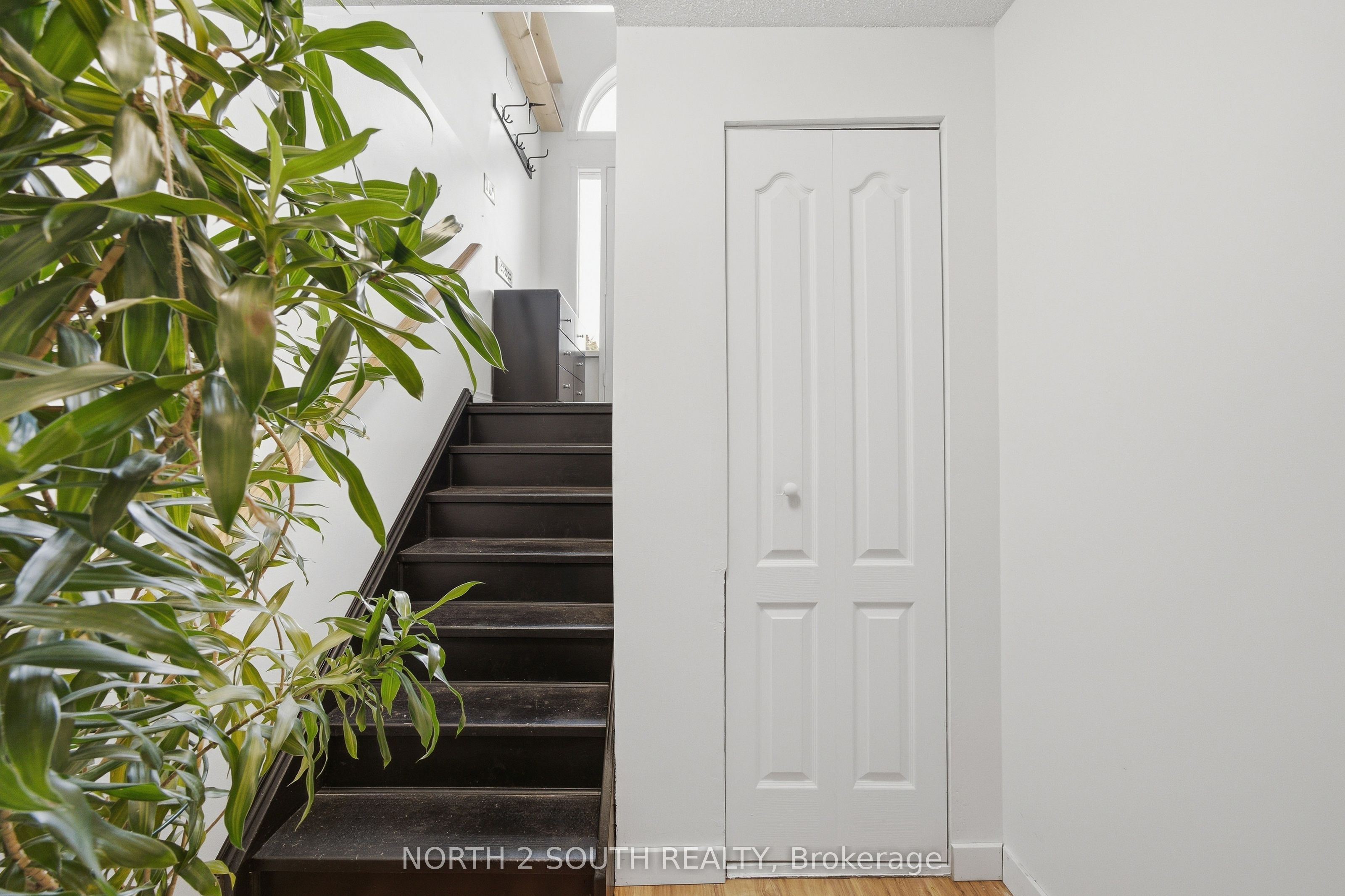 74 Leo Boulevard Property Photo 25