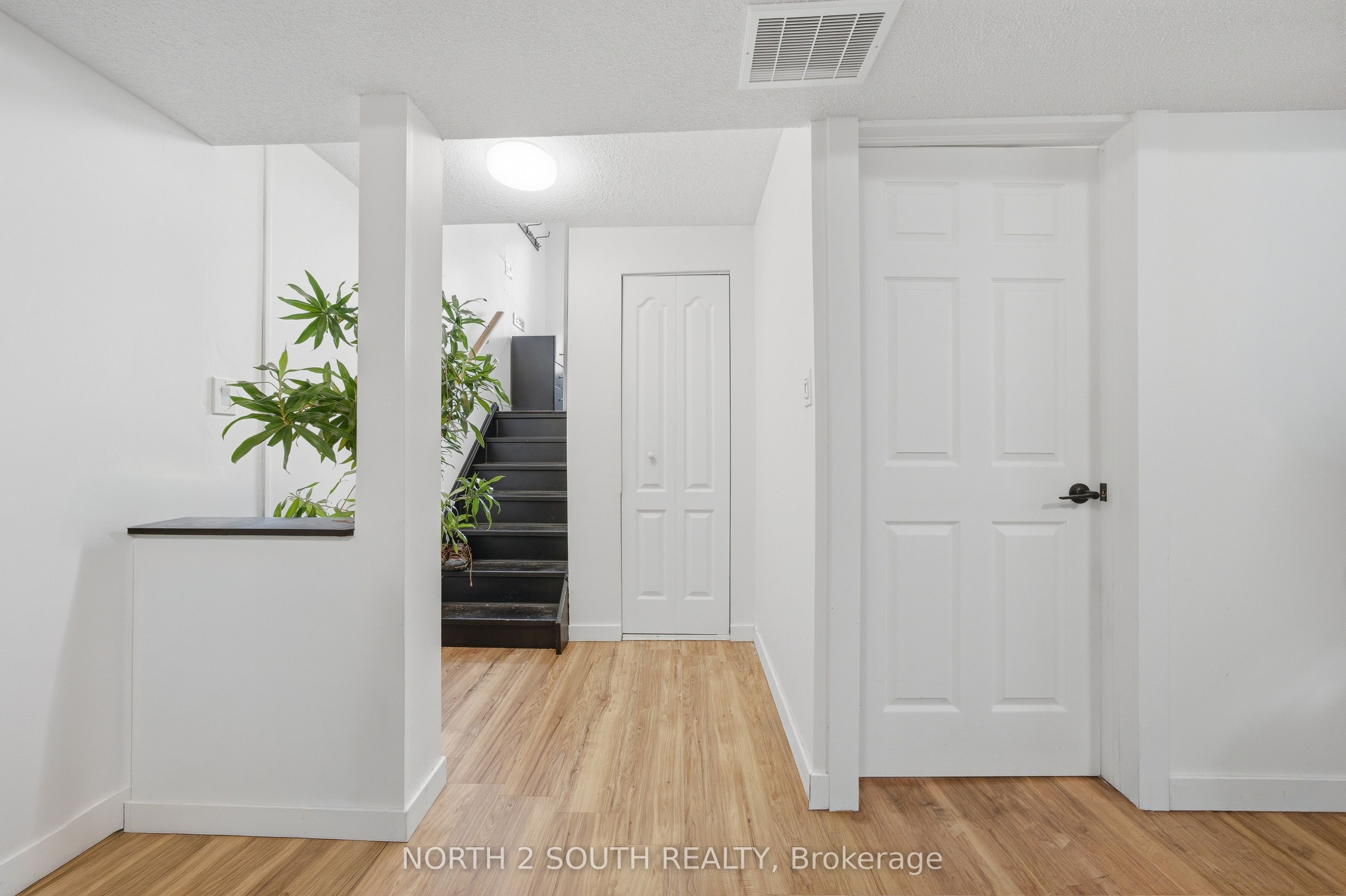 74 Leo Boulevard Property Photo 26
