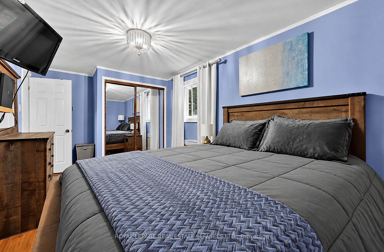 1687 River Road W Property Photo 14