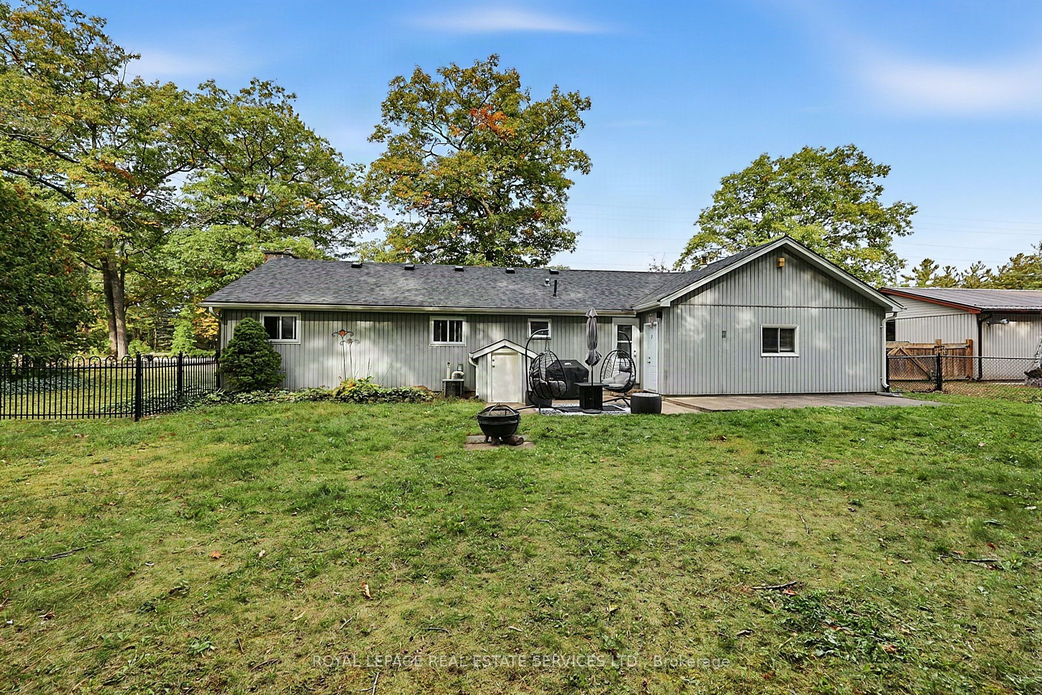 1687 River Road W Property Photo 19