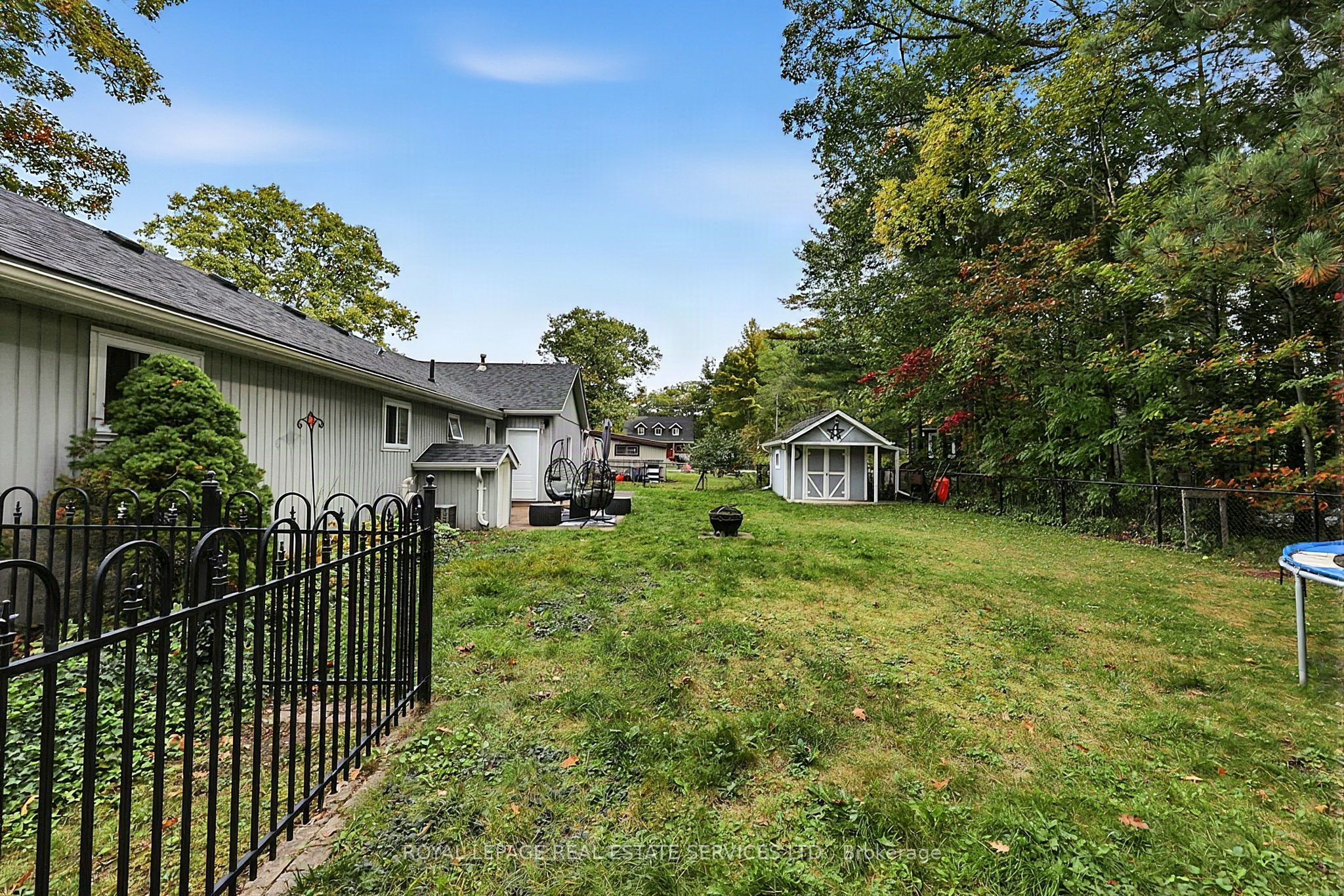 1687 River Road W Property Photo 21