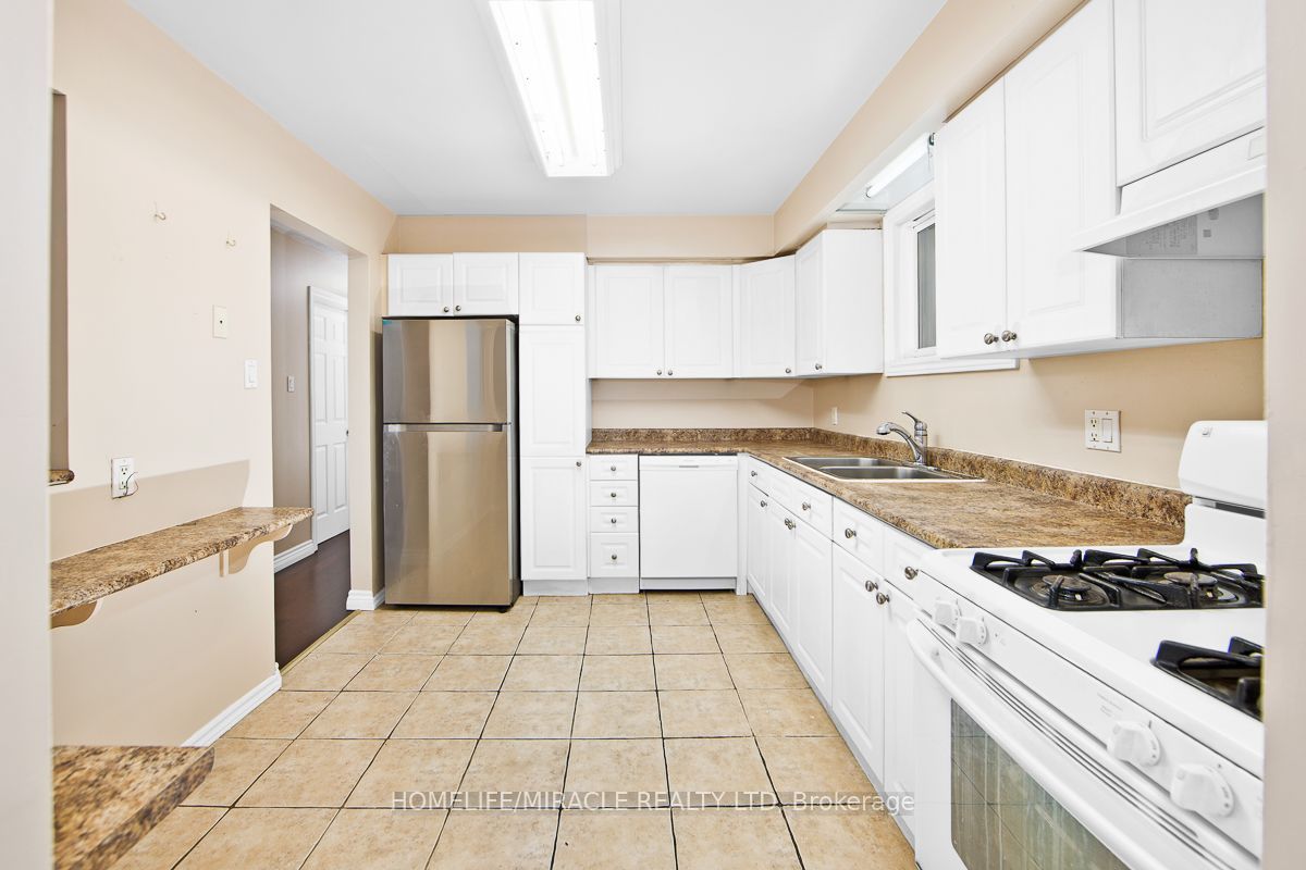151 Bayview Drive Property Photo 11