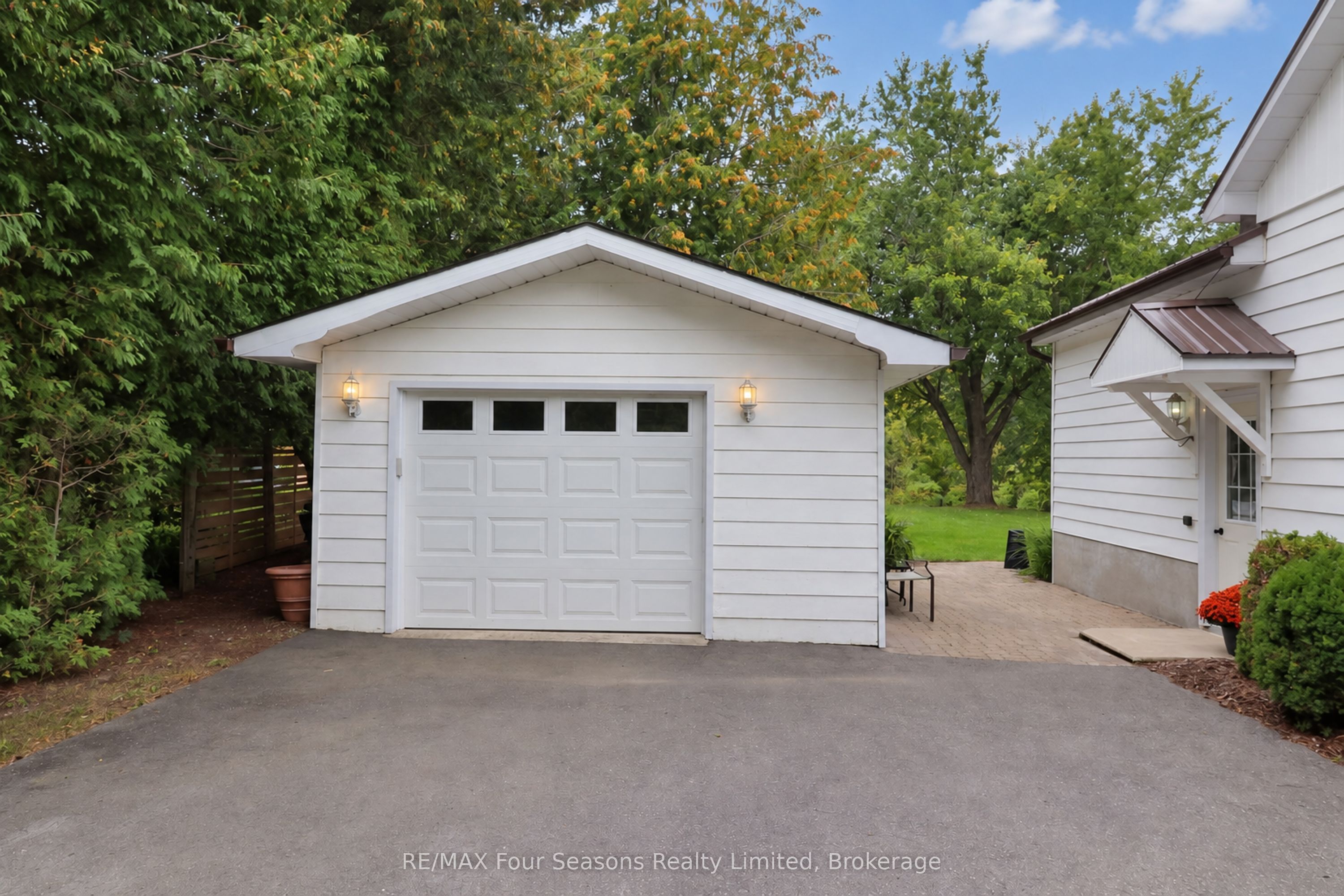 12 Lavender Hill Road Property Photo 19