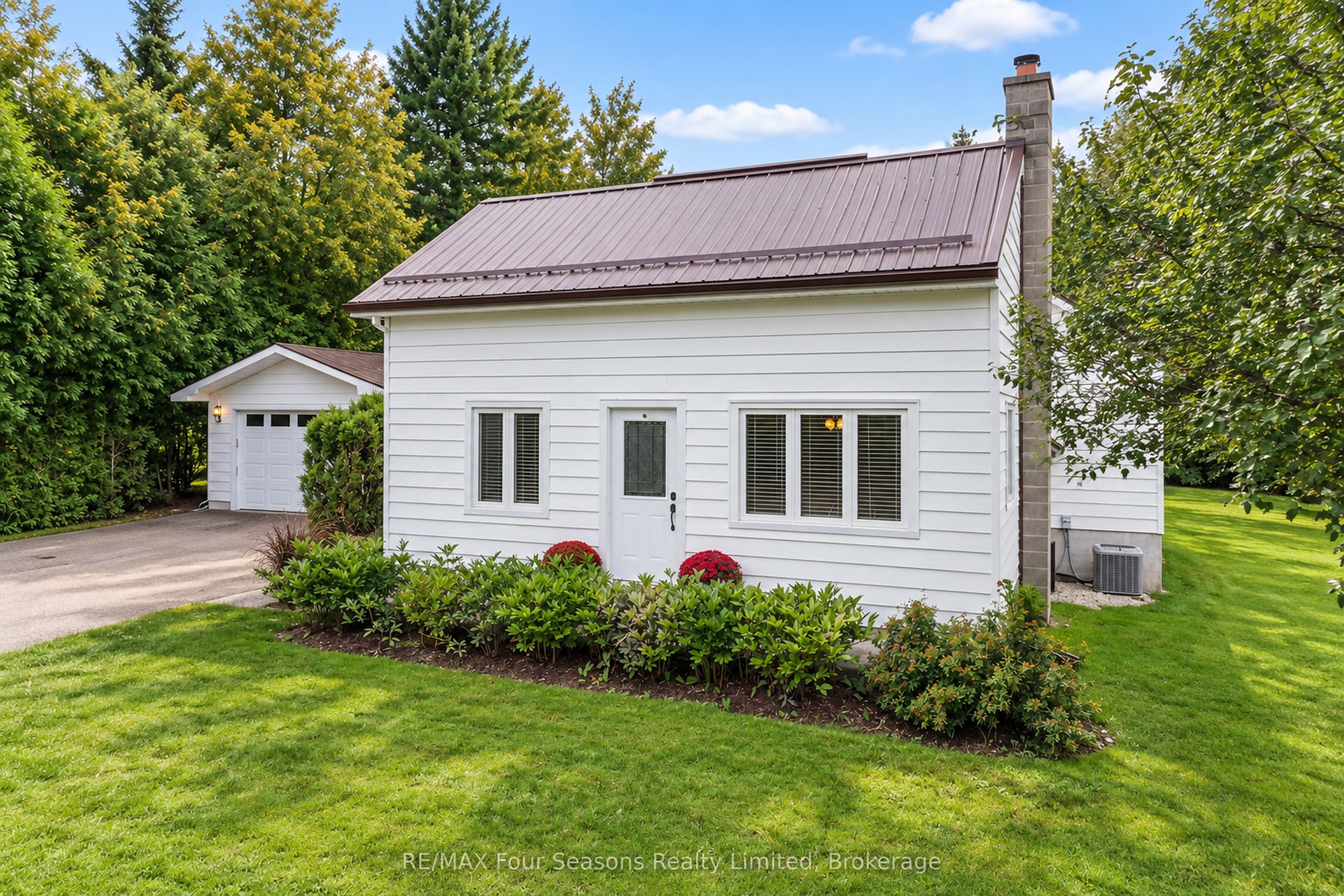 12 Lavender Hill Road Property Photo 24