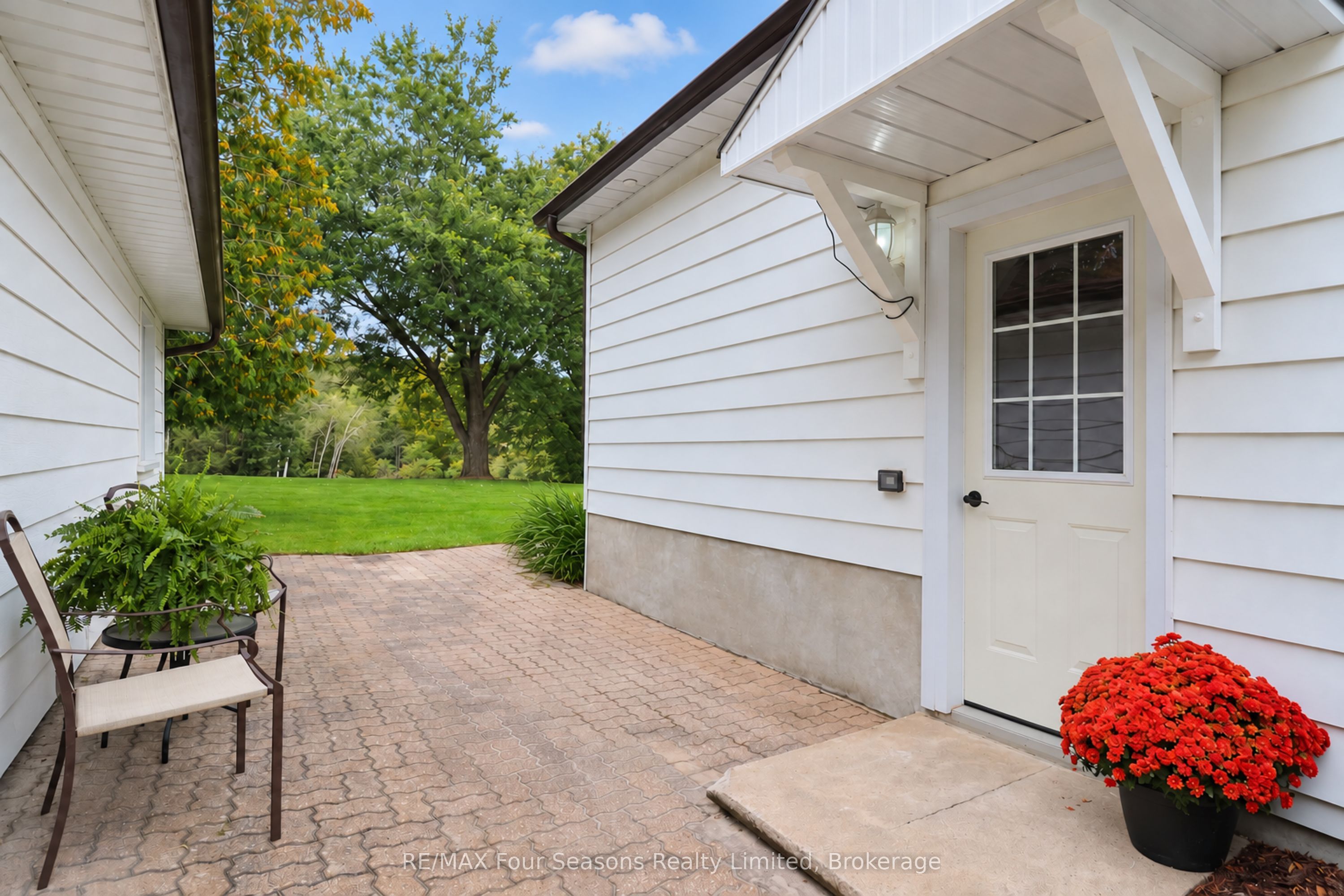 12 Lavender Hill Road Property Photo 26