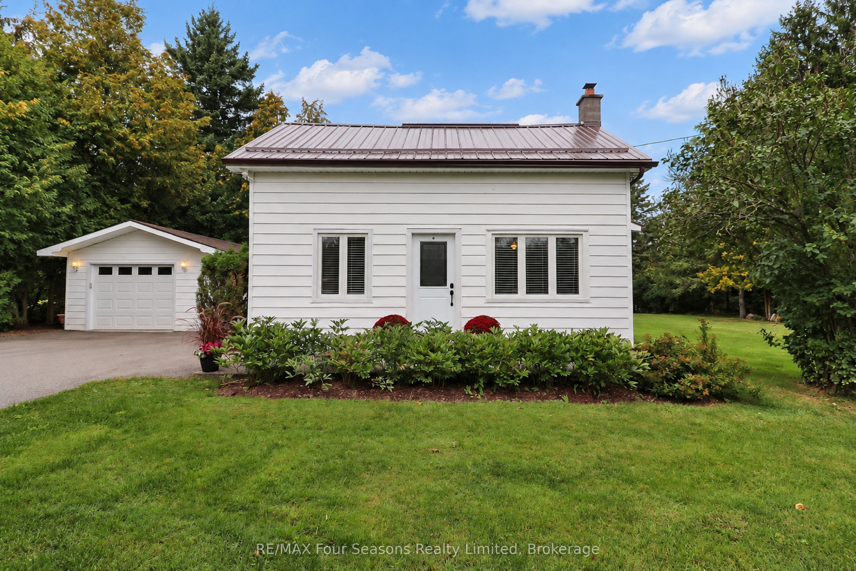 12 Lavender Hill Road Property Photo 27
