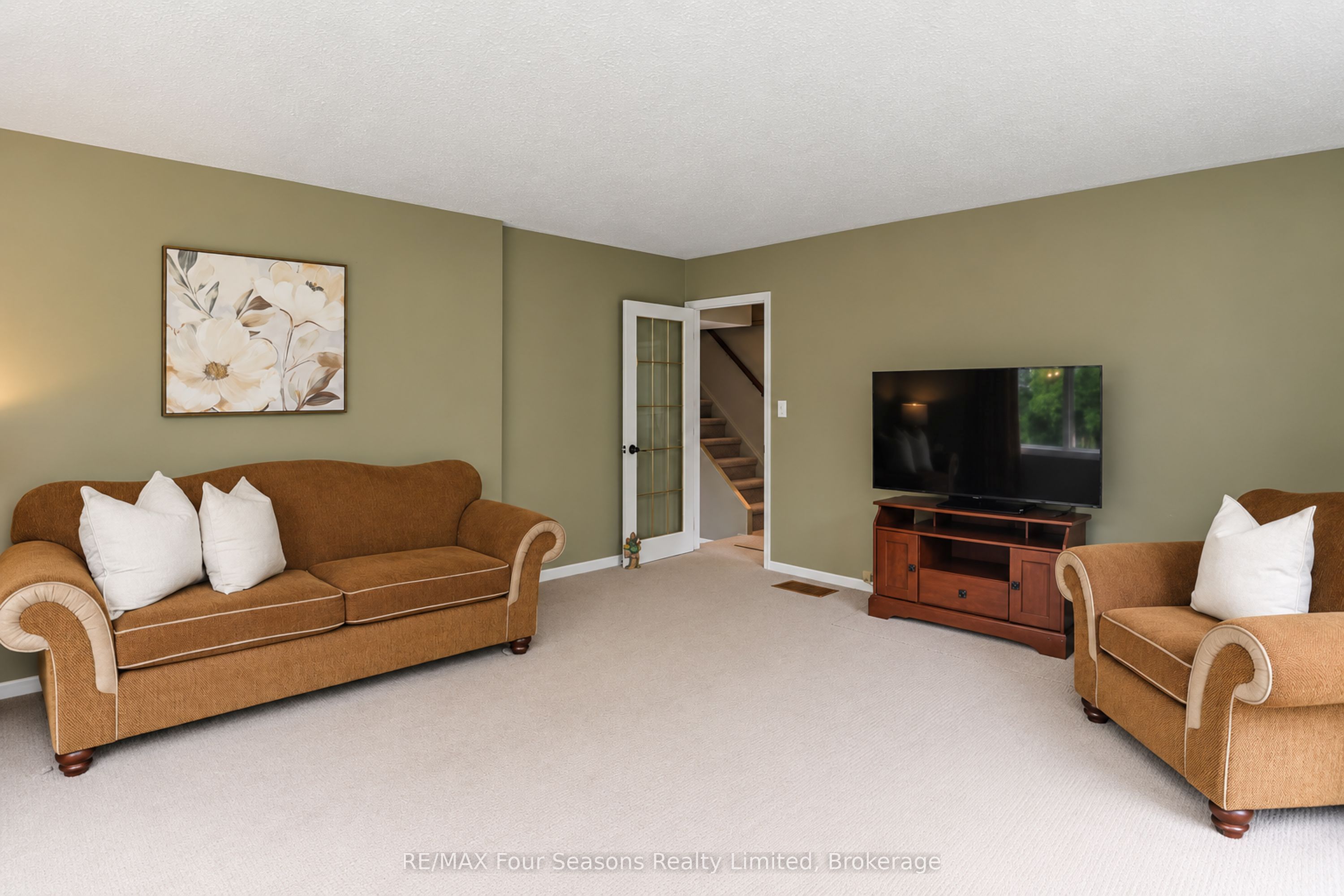 12 Lavender Hill Road Property Photo 36