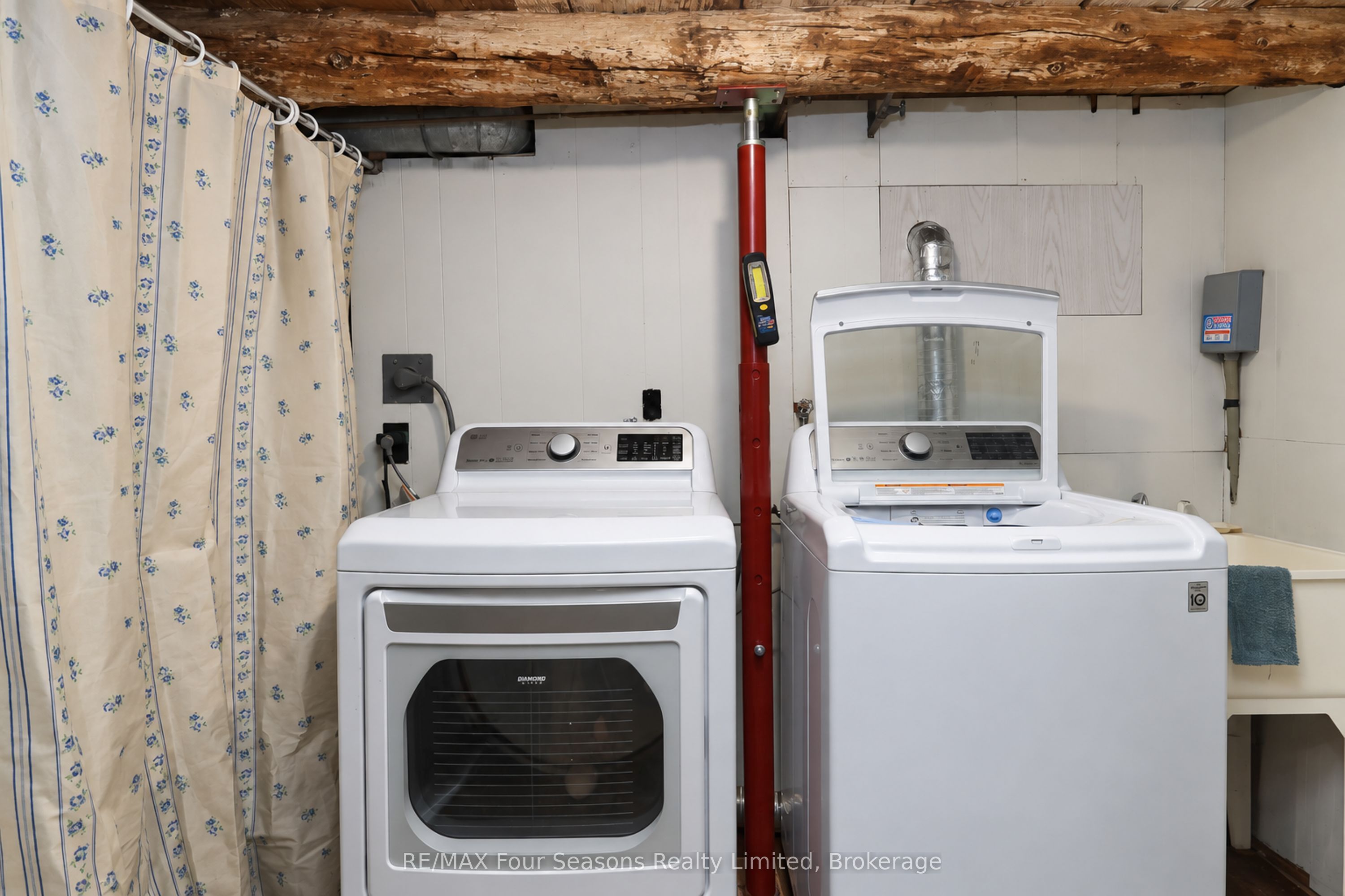 12 Lavender Hill Road Property Photo 38