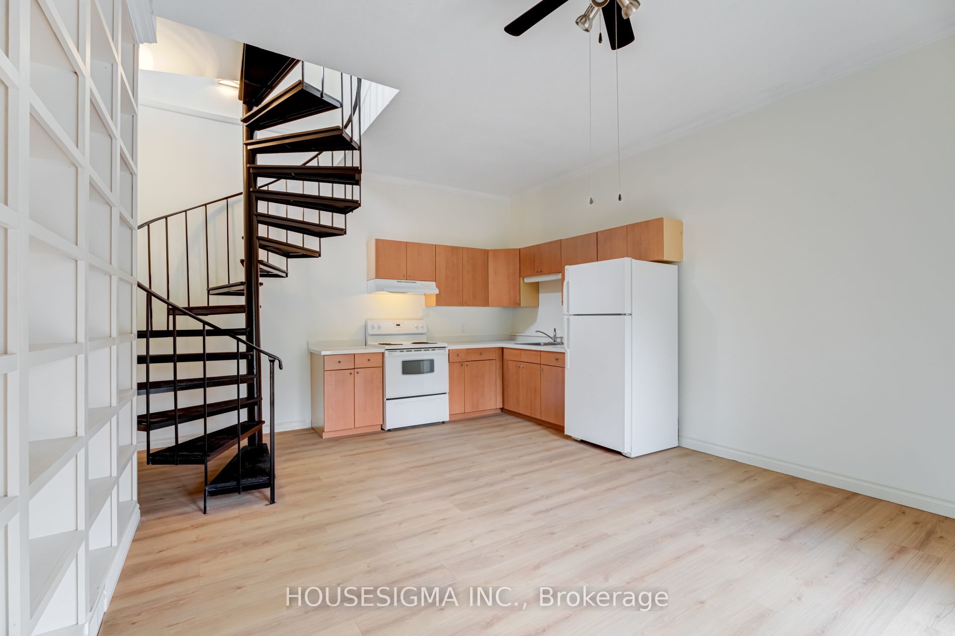 22 Drury Lane Loft Property Photo 1