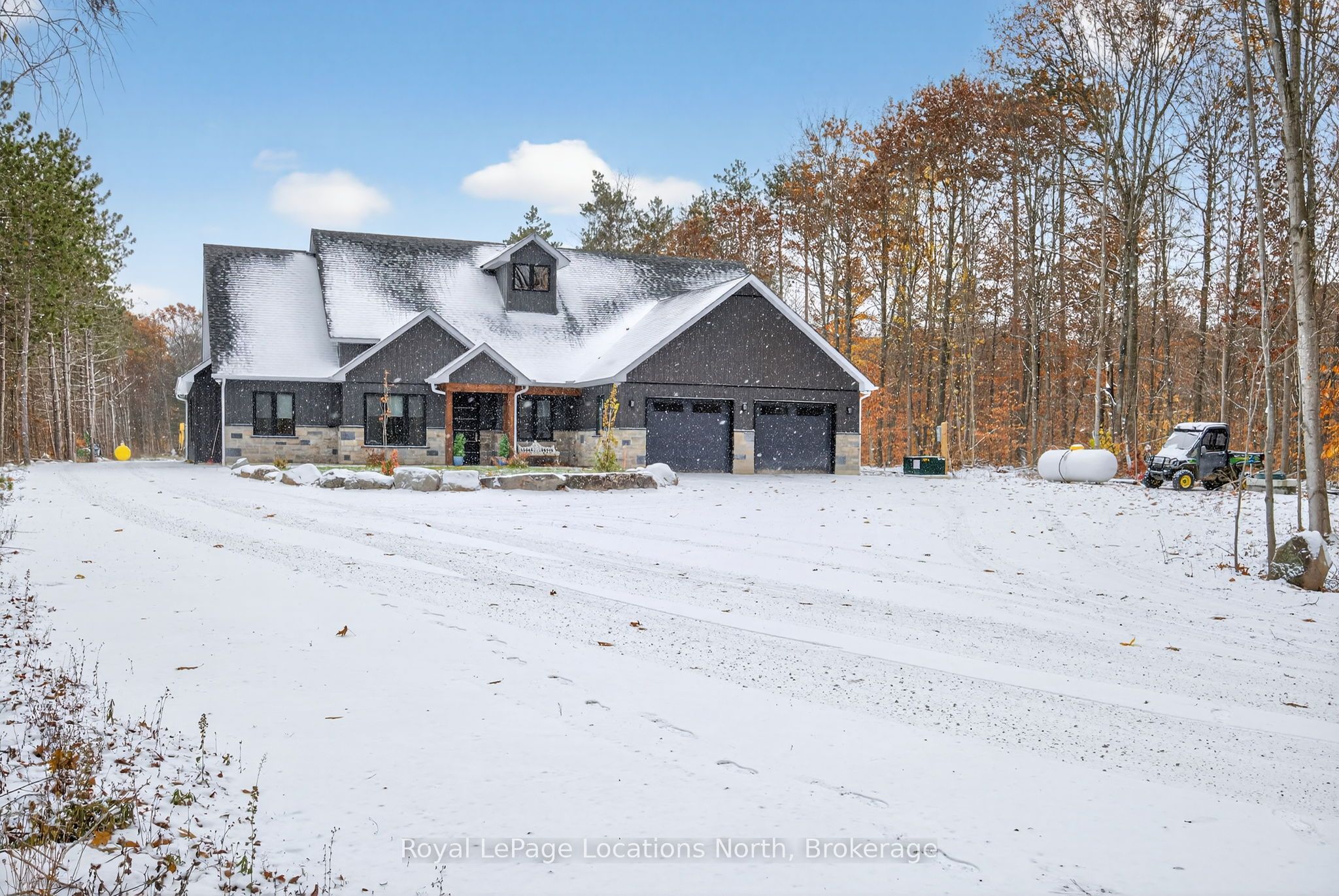 3511 Rainbow Valley Road W Property Photo 2