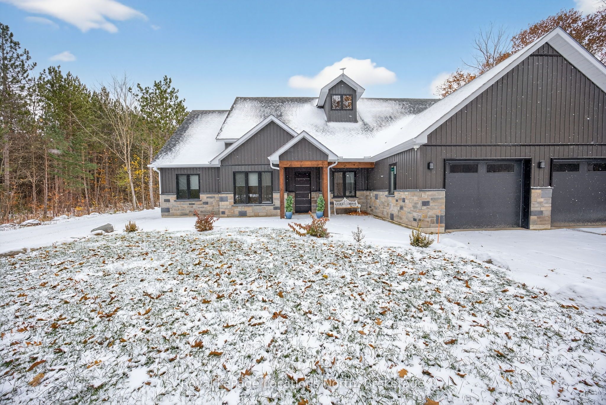 3511 Rainbow Valley Road W Property Photo 4