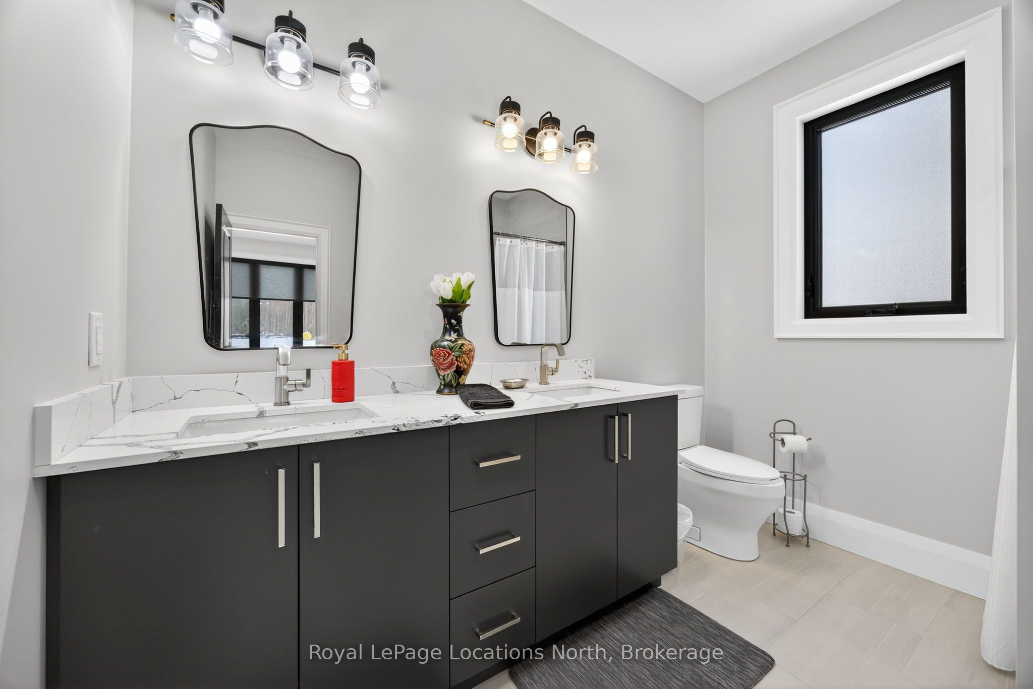 3511 Rainbow Valley Road W Property Photo 20