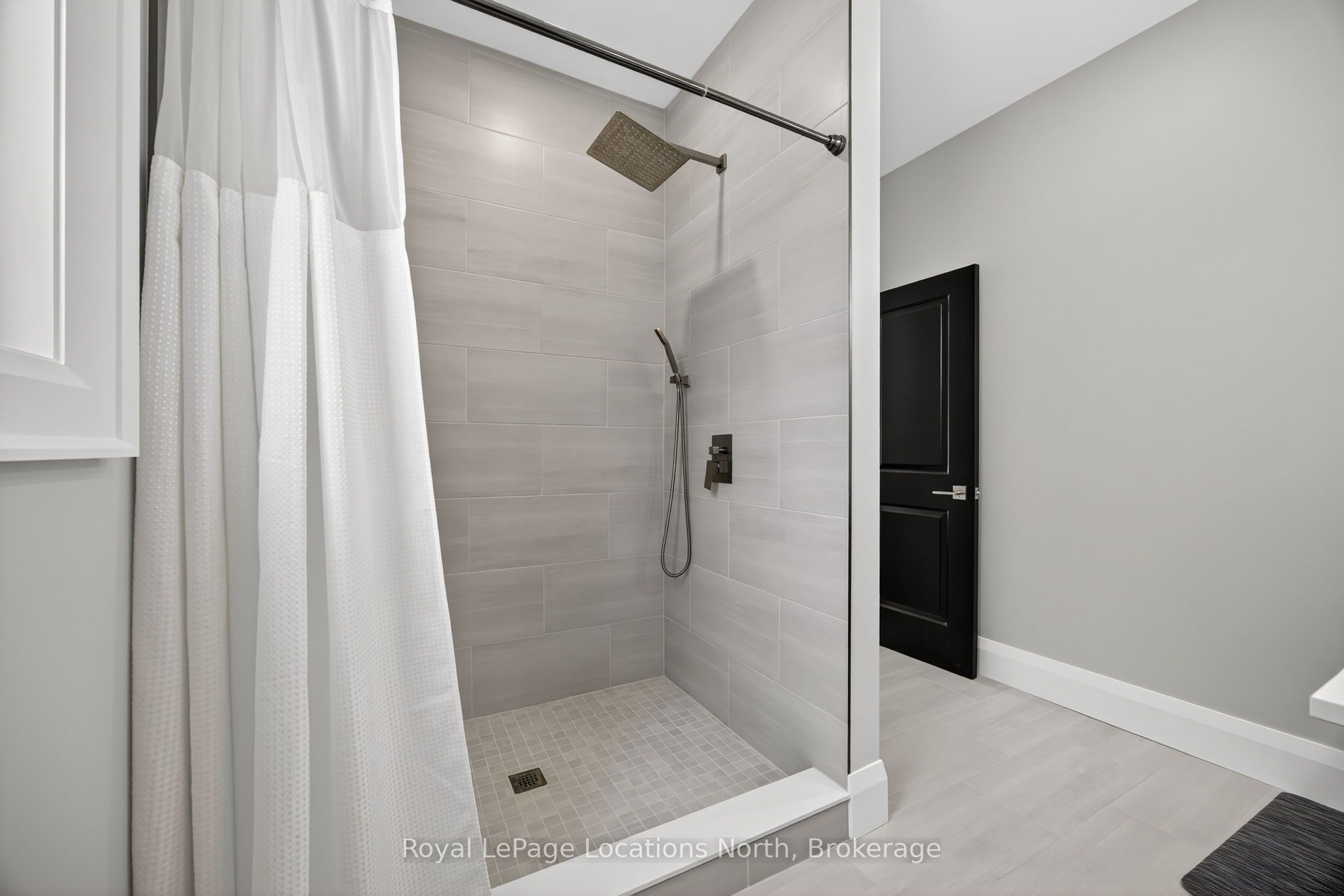 3511 Rainbow Valley Road W Property Photo 21