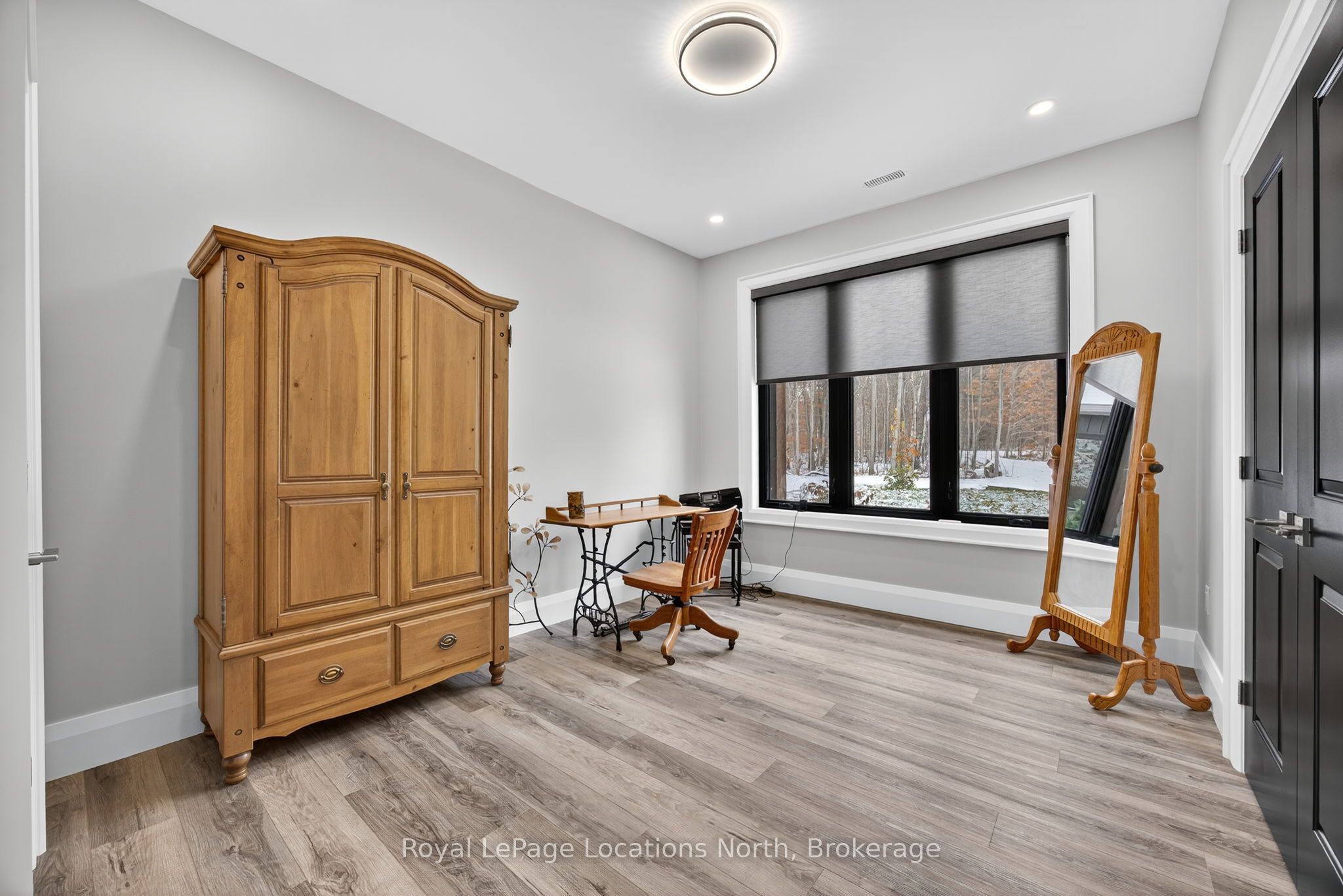 3511 Rainbow Valley Road W Property Photo 22