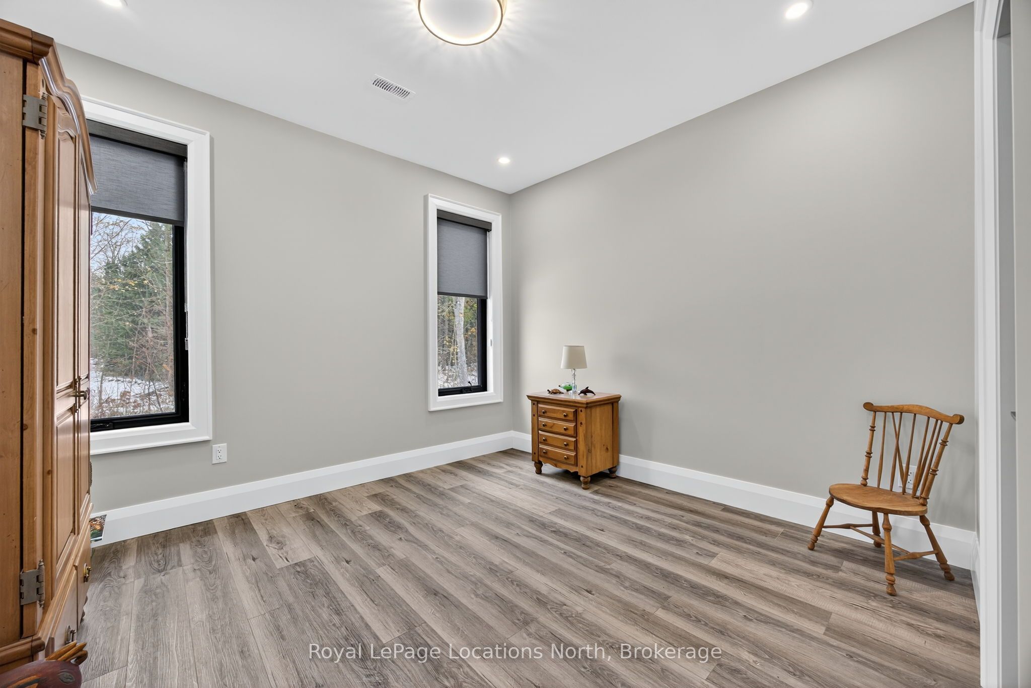3511 Rainbow Valley Road W Property Photo 23
