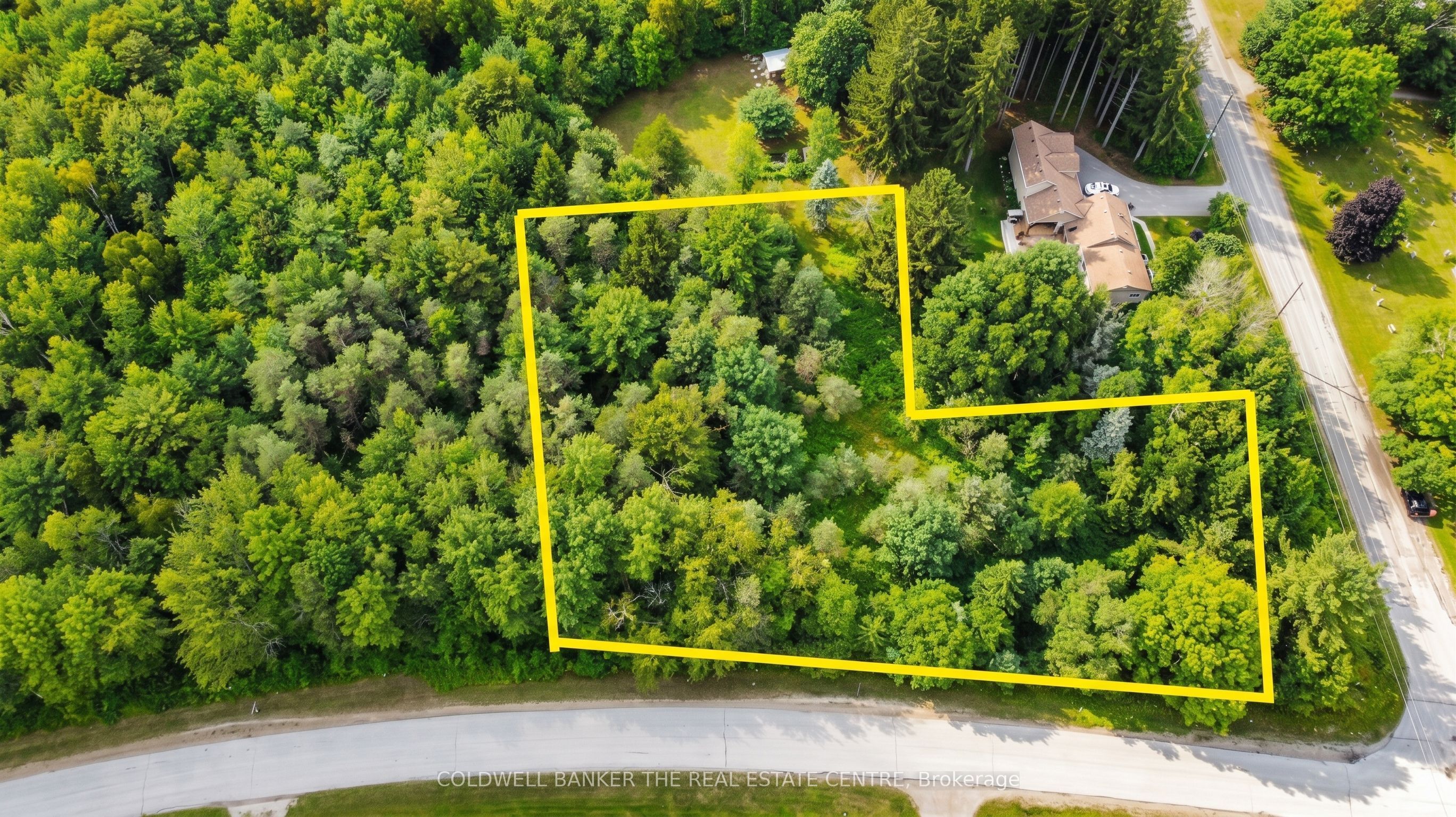 3648 Agnew Road Property Photo 2