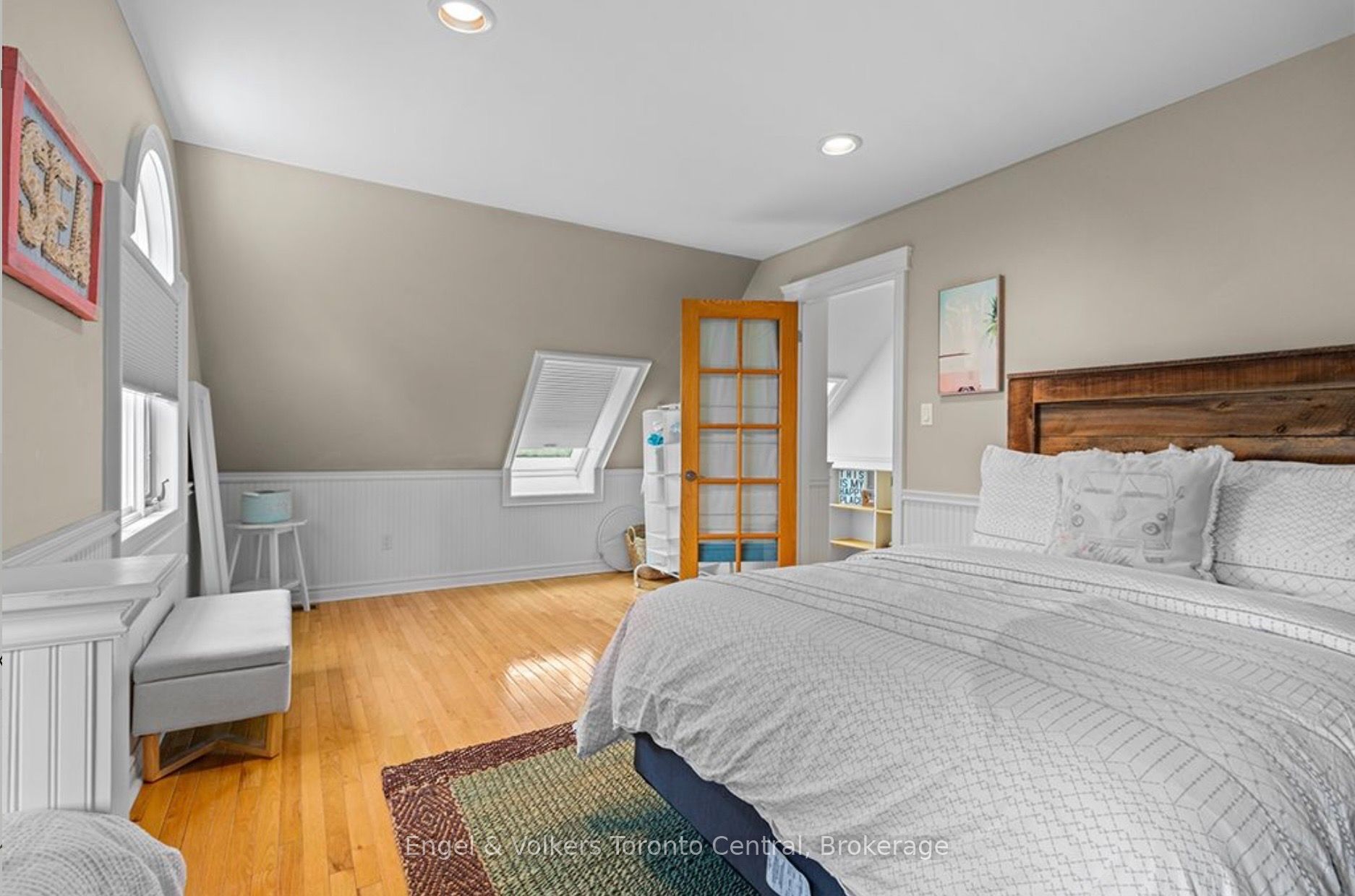 63 Georgian Manor Drive Property Photo 34