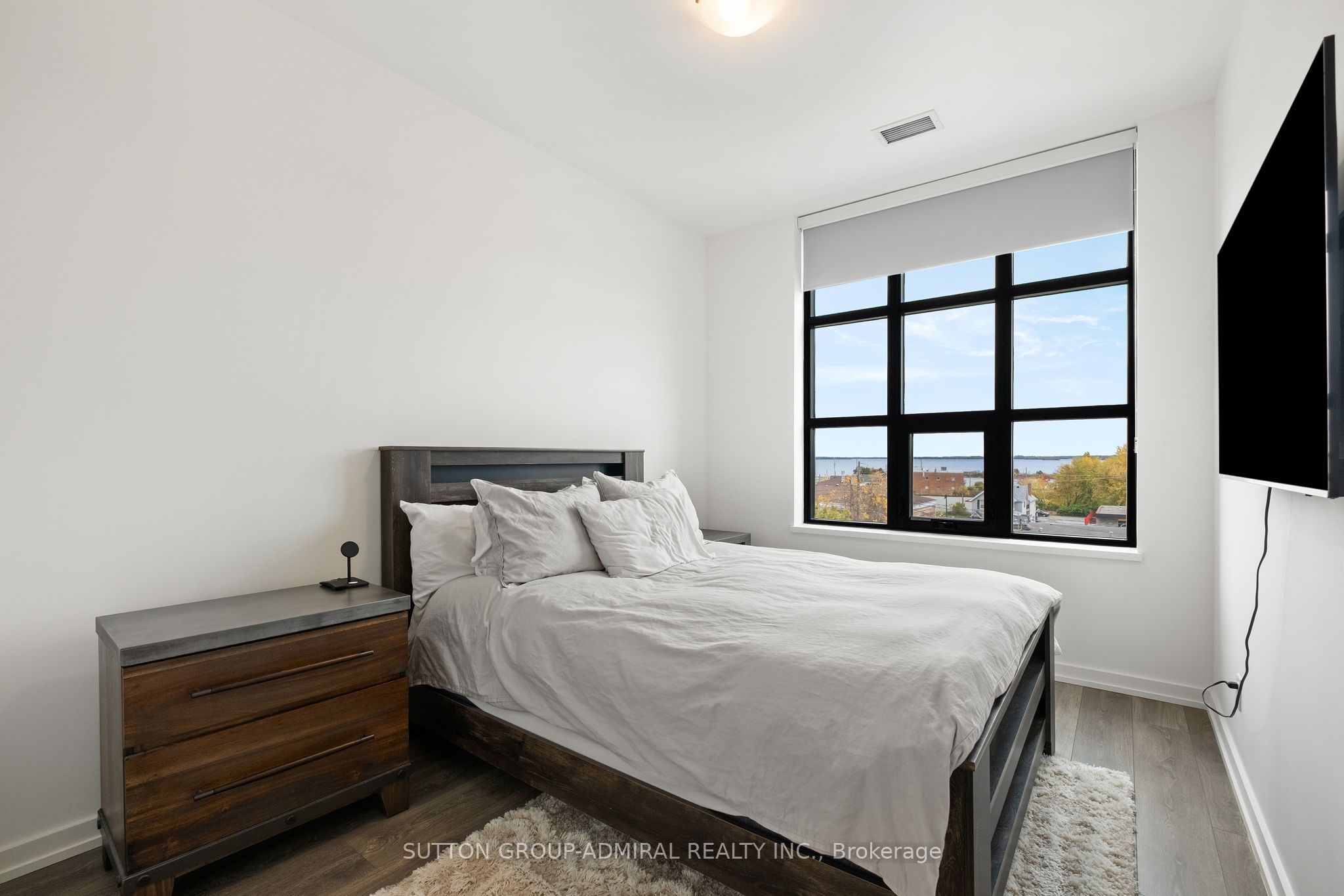 21 Matchedash Street 305 Property Photo 11