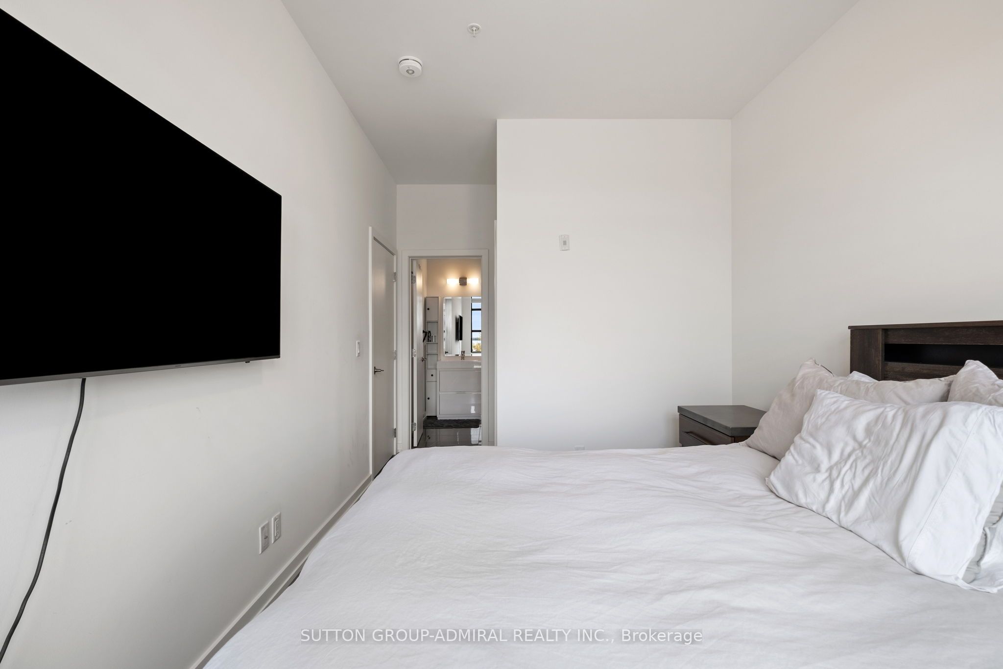 21 Matchedash Street 305 Property Photo 13