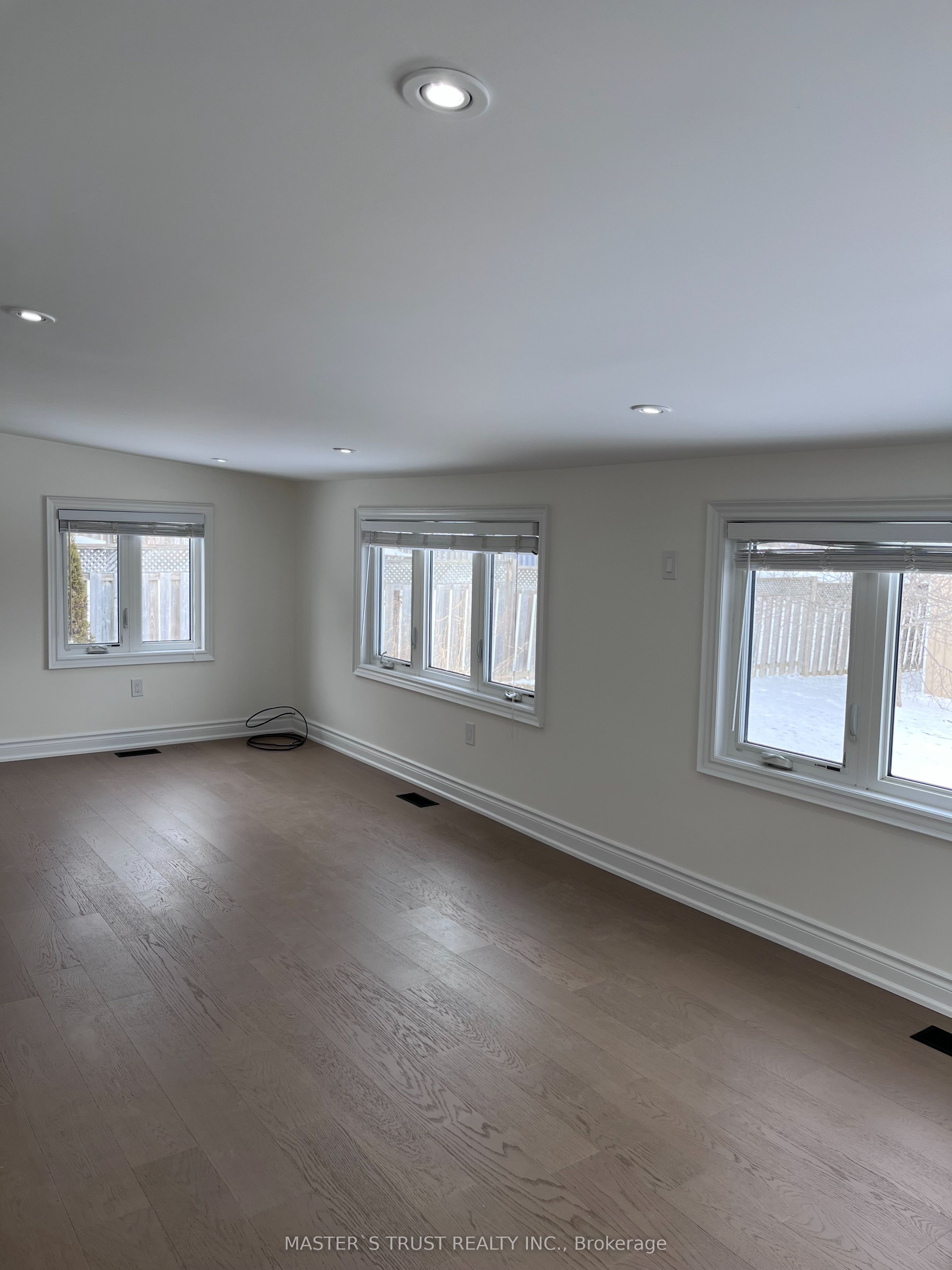 3965 Hilltop Road Property Photo 18
