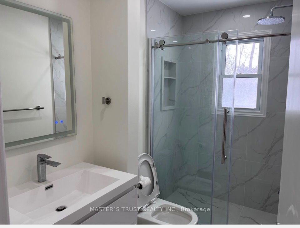 3965 Hilltop Road Property Photo 24