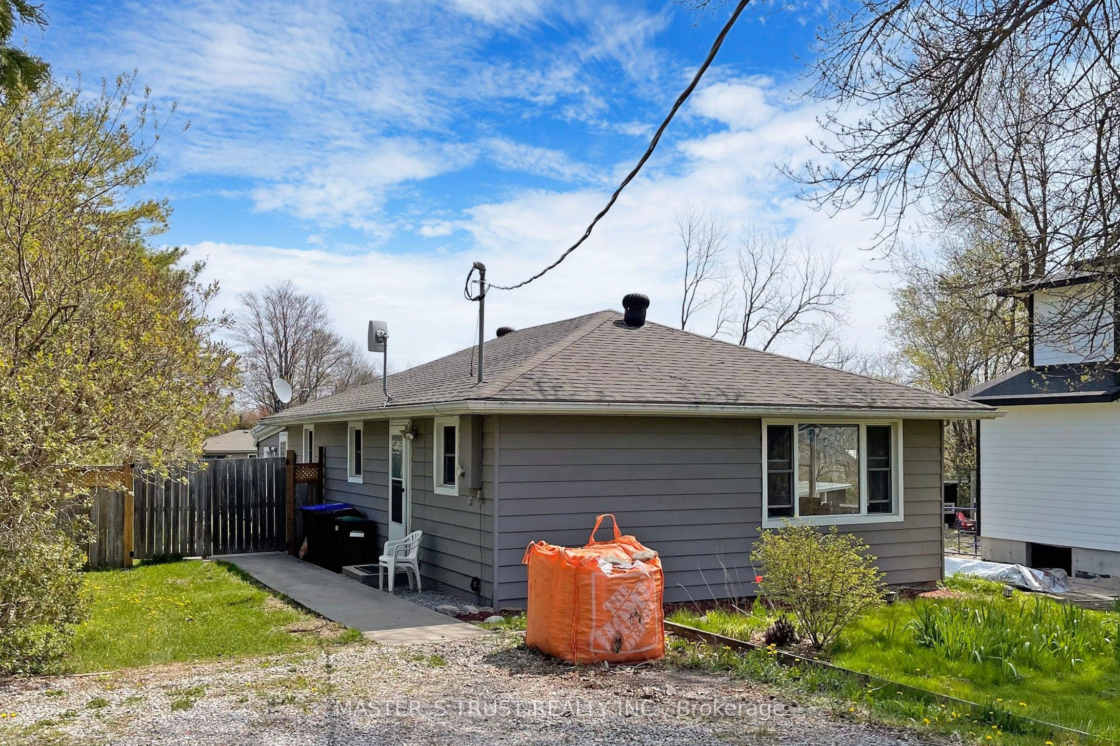 3965 Hilltop Road Property Photo 30
