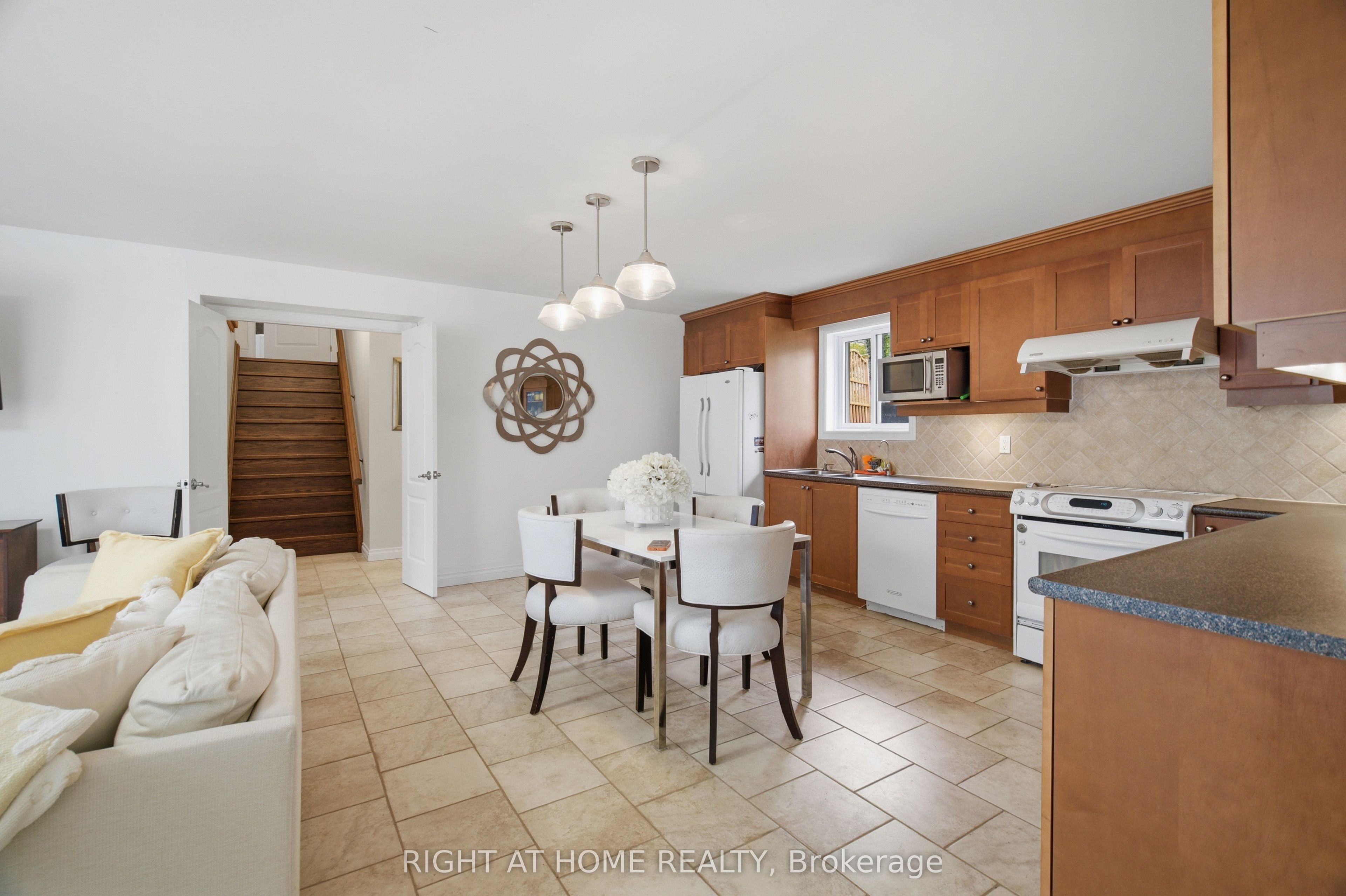 54 Forest Harbour Parkway Property Photo 14