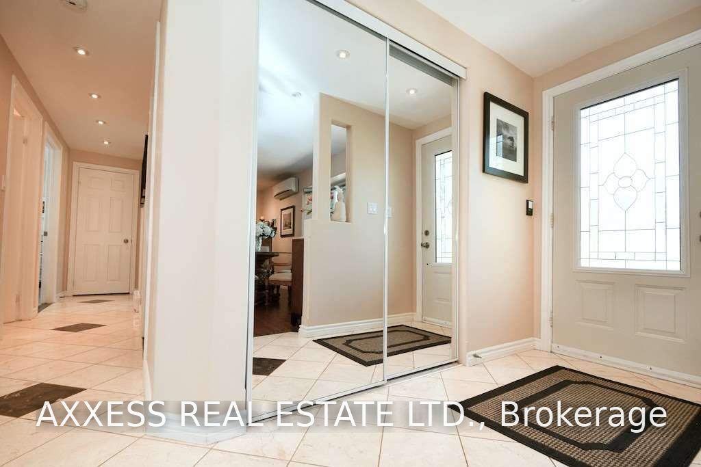 1 Pinetree Court Property Photo 5
