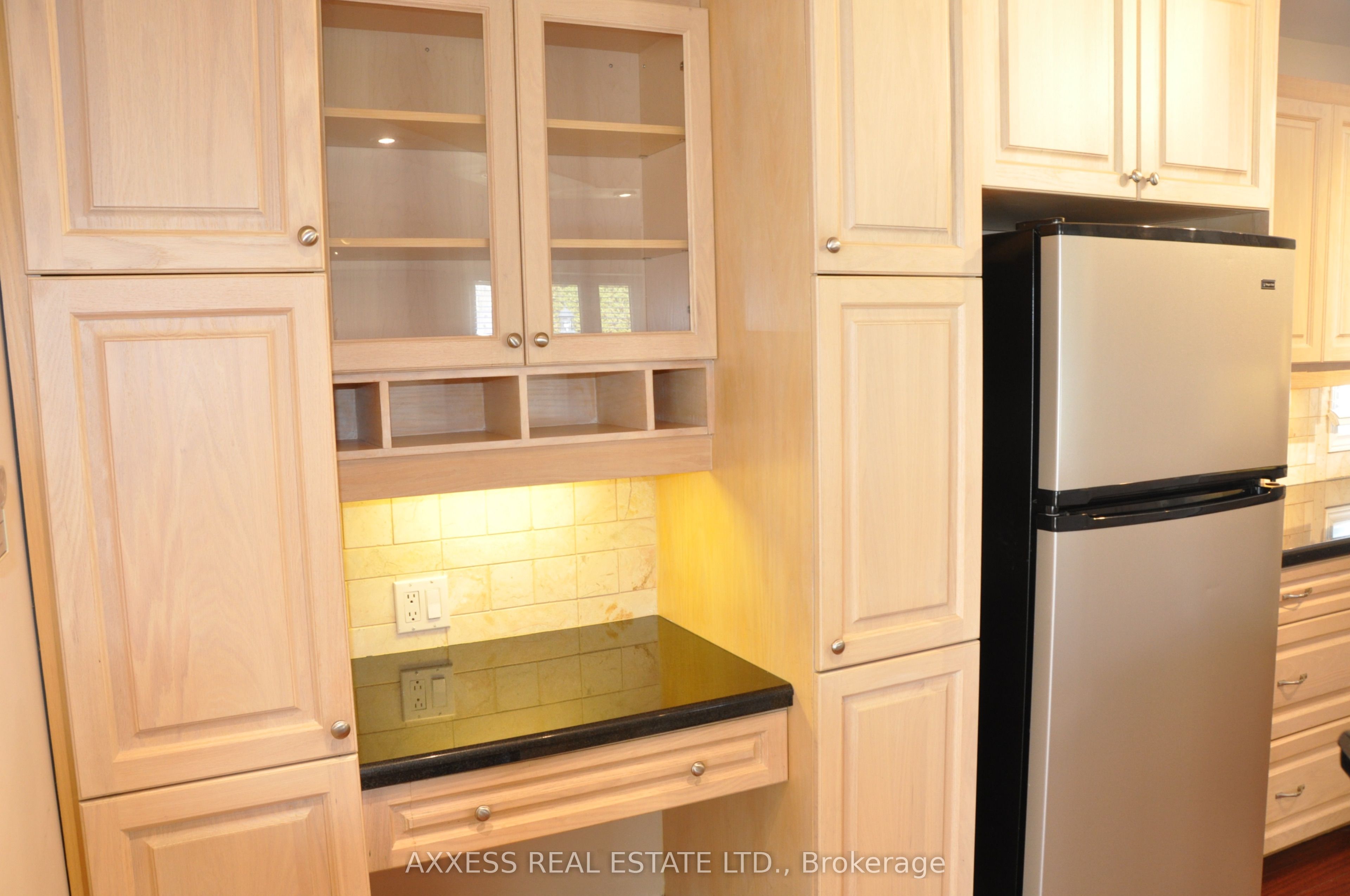 1 Pinetree Court Property Photo 12