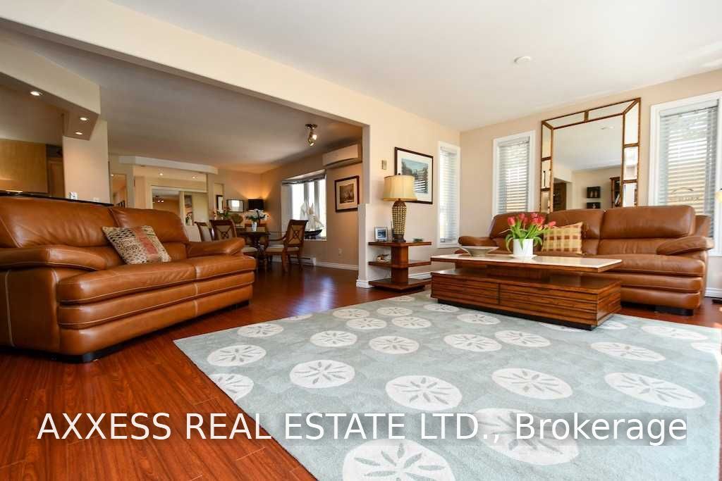 1 Pinetree Court Property Photo 17