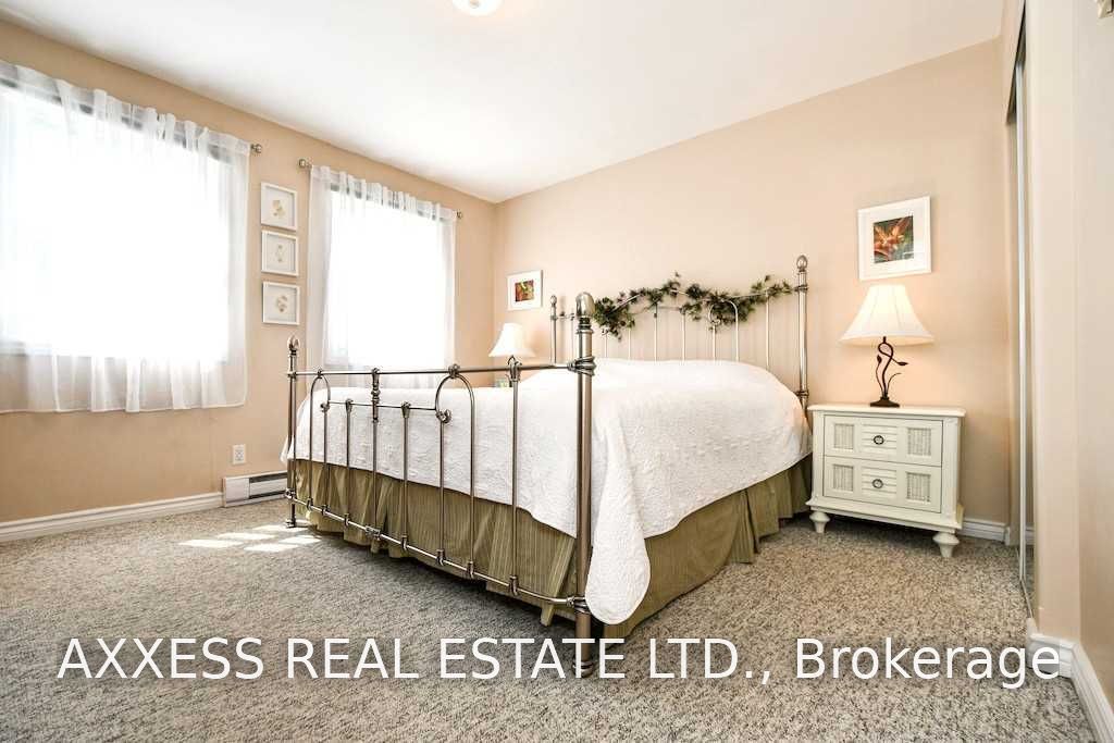 1 Pinetree Court Property Photo 20