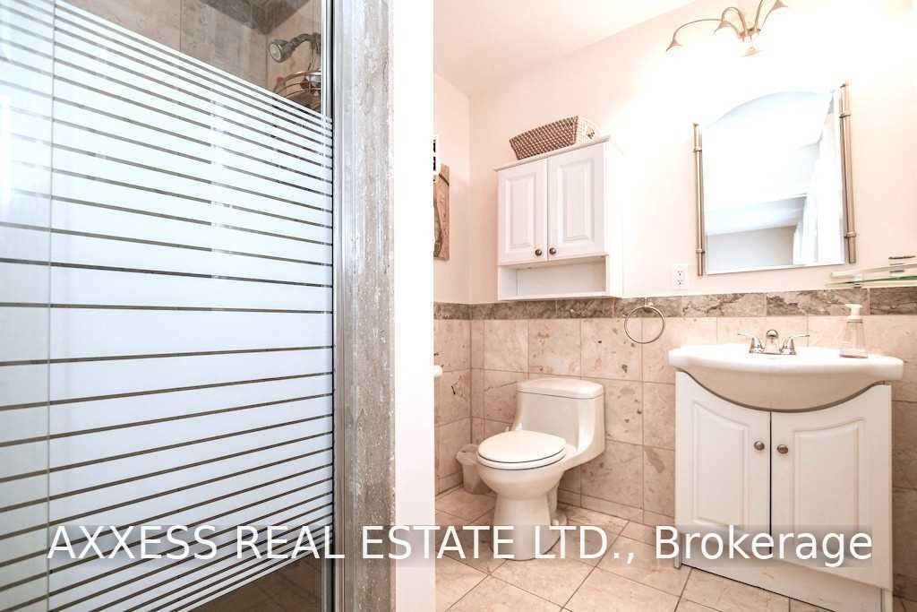 1 Pinetree Court Property Photo 23