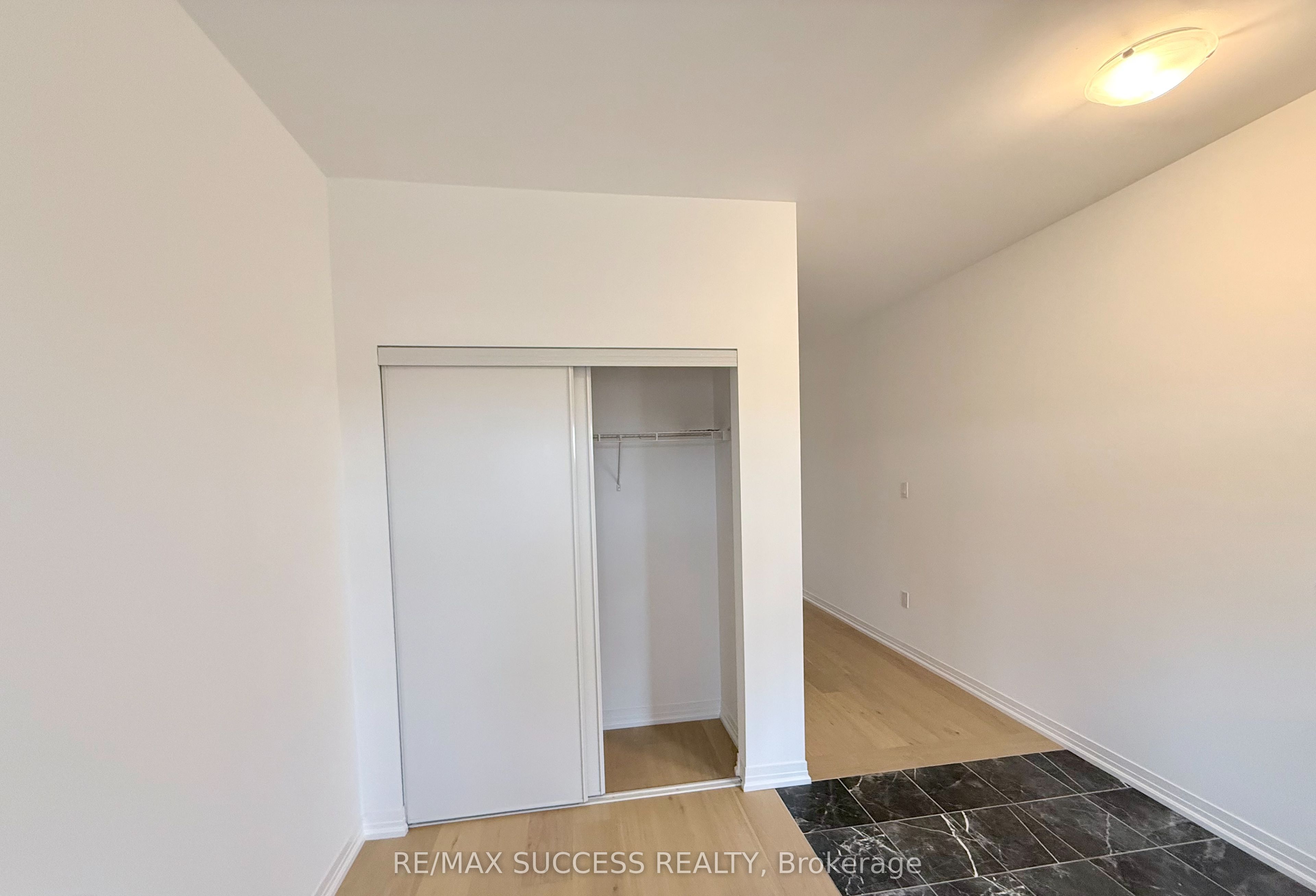 93 Flan Boulevard Property Photo 27