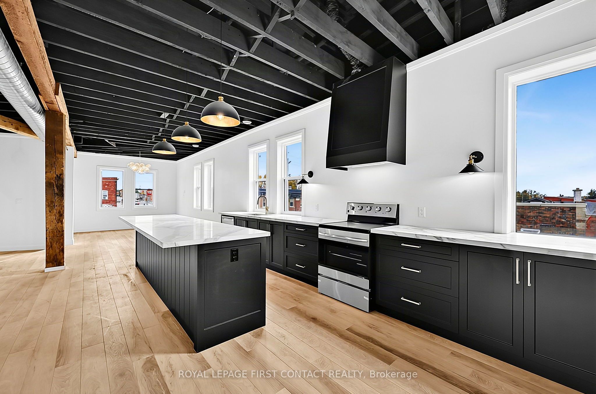 87 Main Street Penthouse Property Photo 3